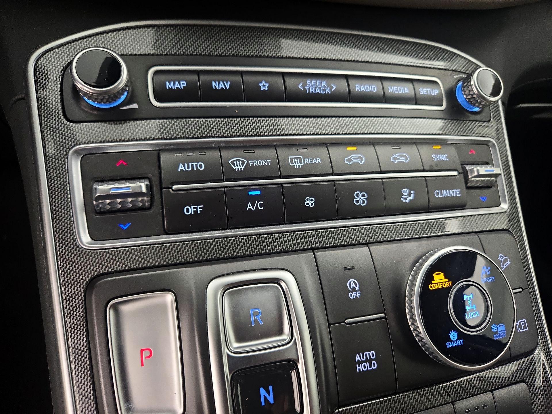 Thumbnail: 2023 Hyundai Santa Fe - 17