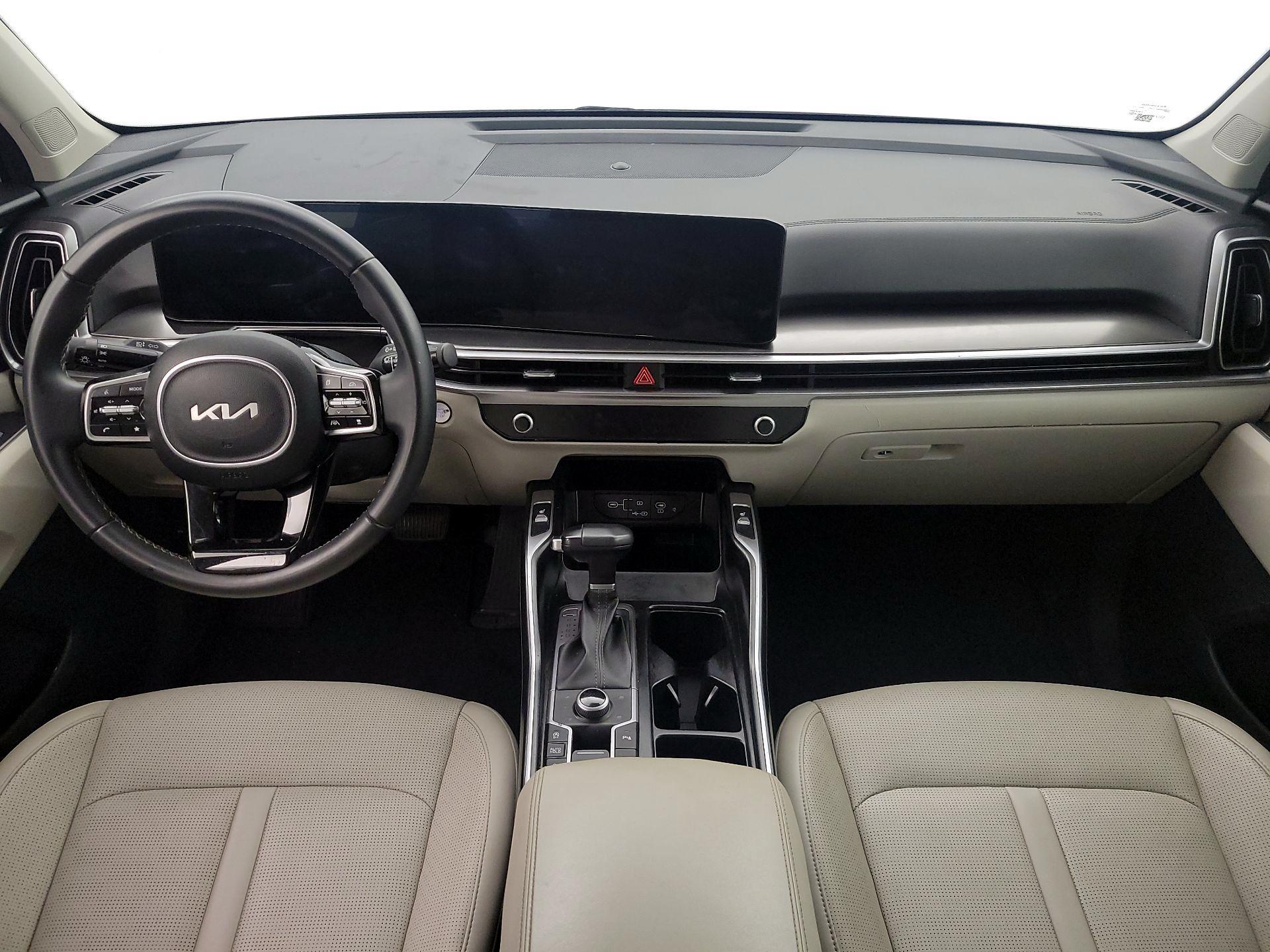 Thumbnail: 2025 Kia Sorento - 9