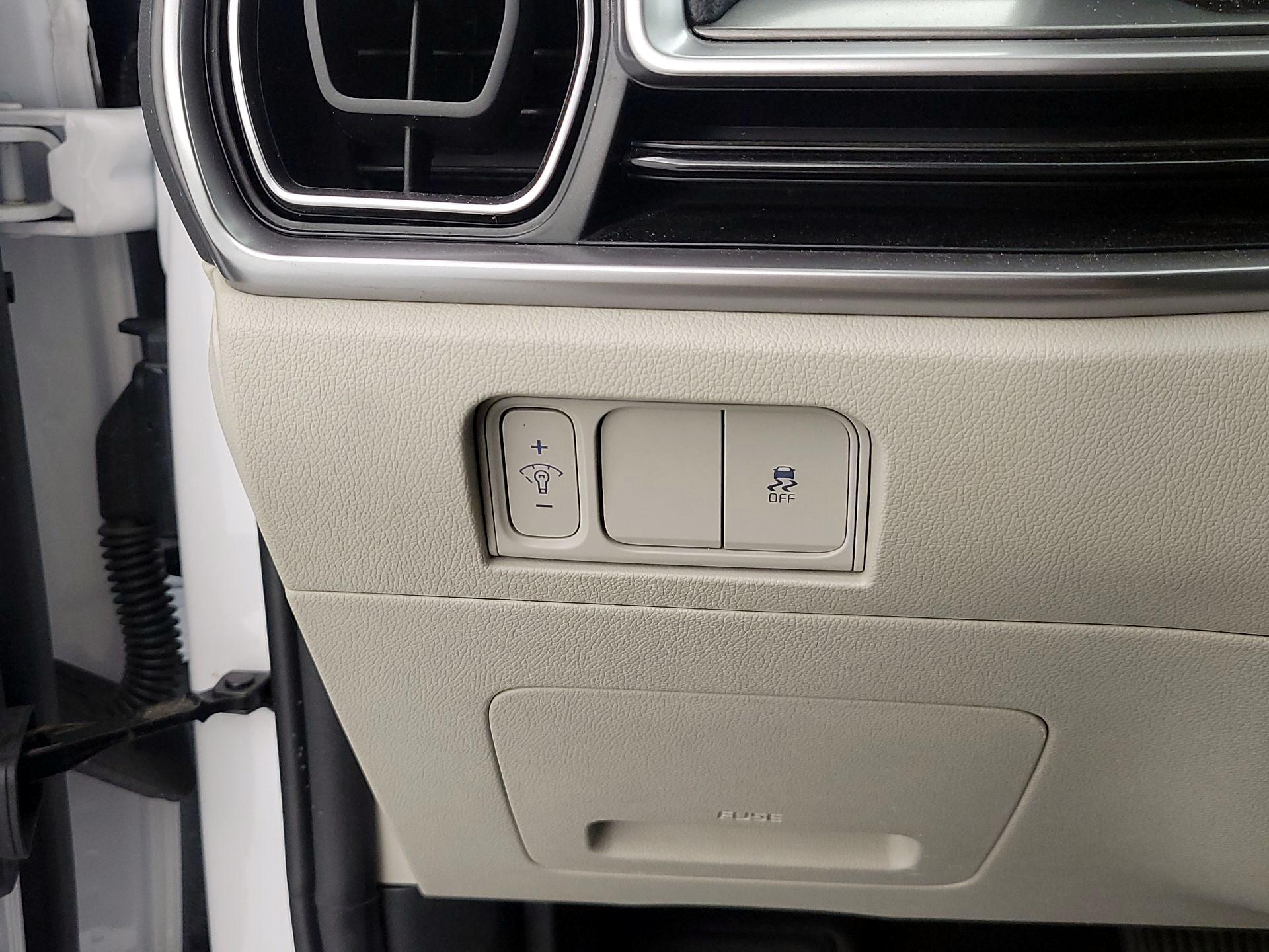 Thumbnail: 2025 Kia Sorento - 13