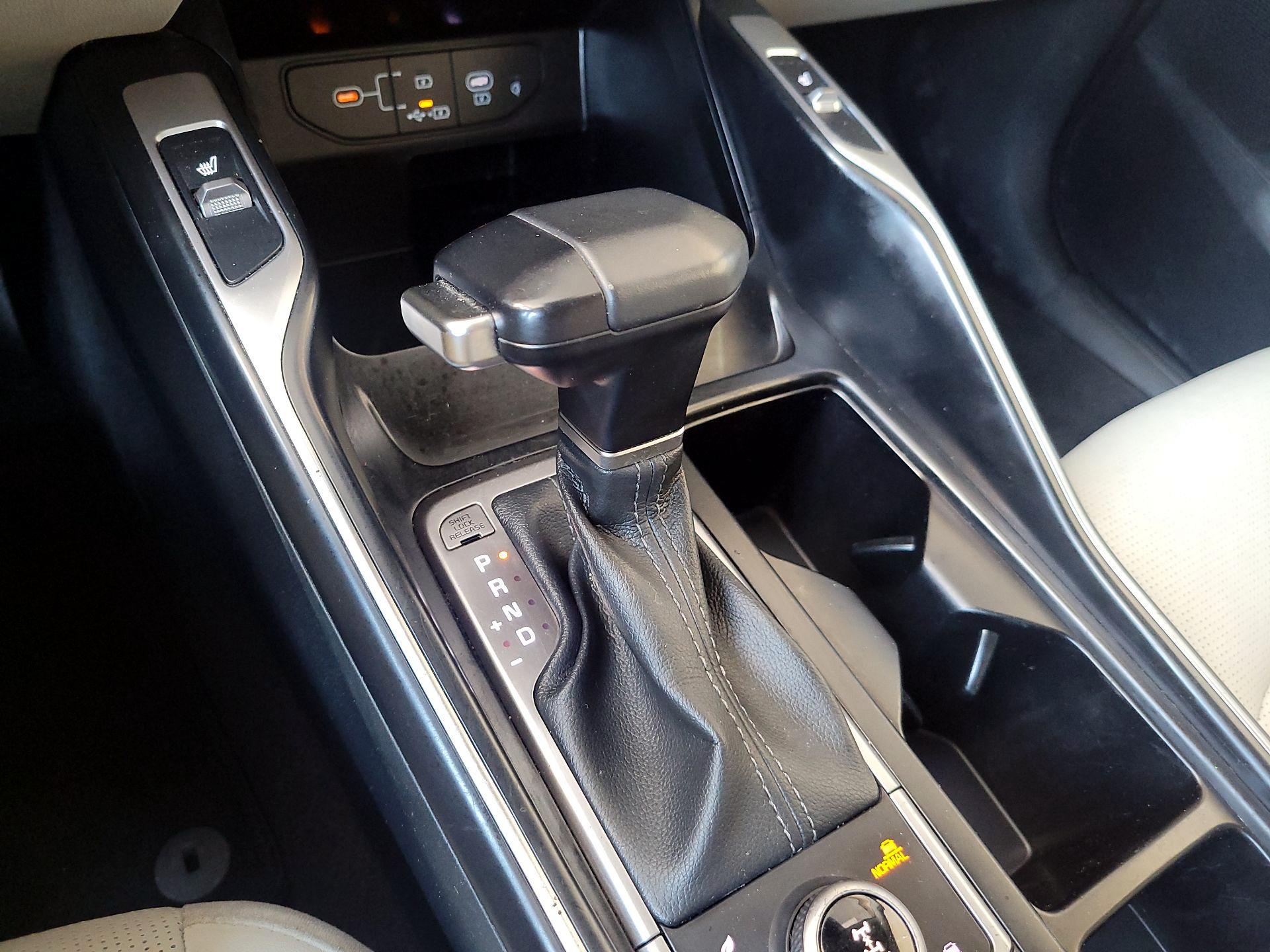 Thumbnail: 2025 Kia Sorento - 18