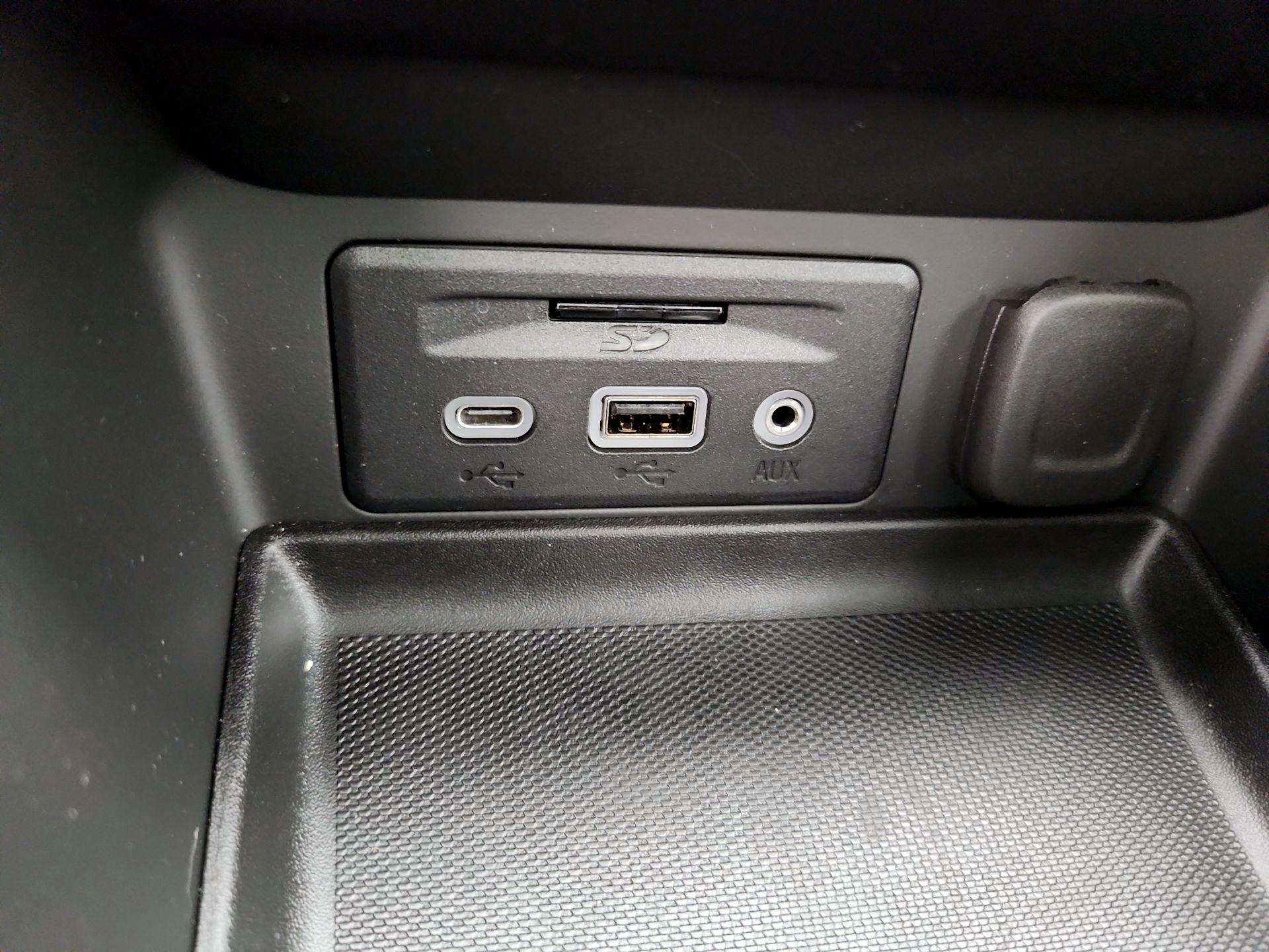 Thumbnail: 2023 GMC Terrain - 19