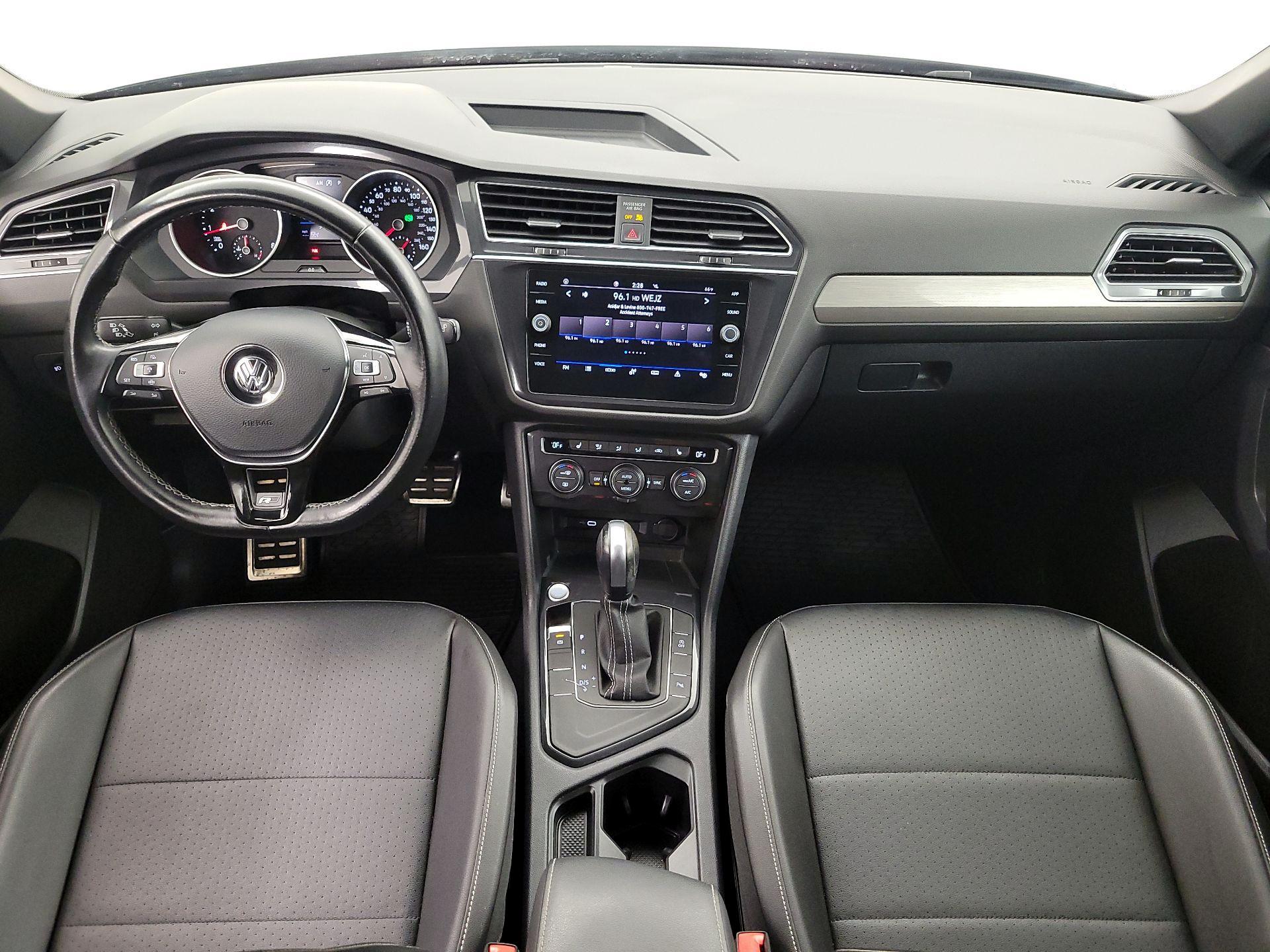 Thumbnail: 2021 Volkswagen Tiguan - 9