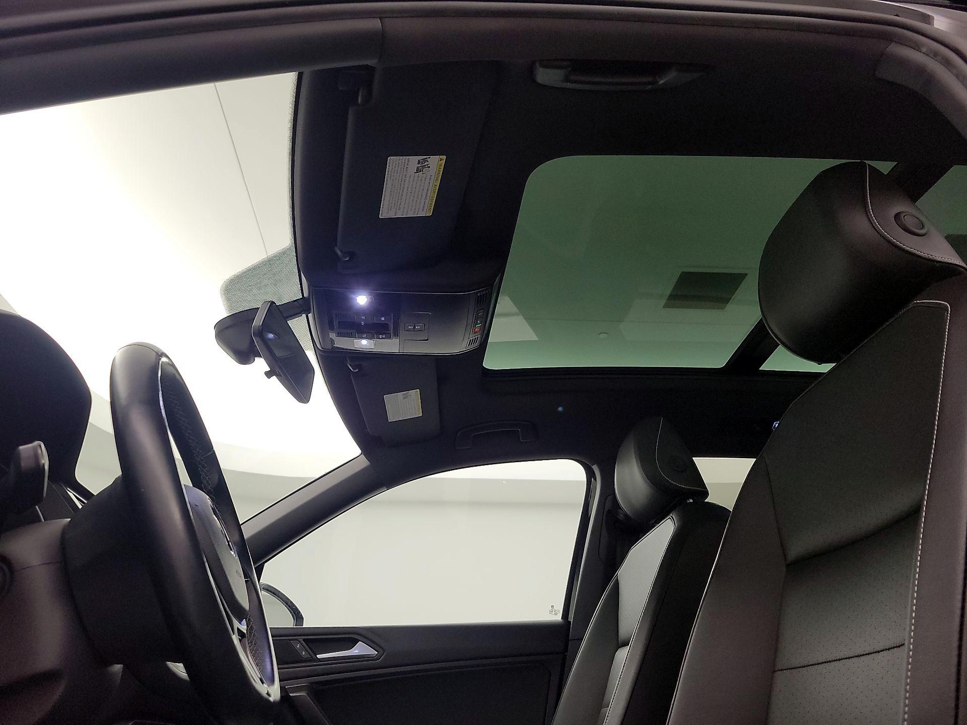 Thumbnail: 2021 Volkswagen Tiguan - 19