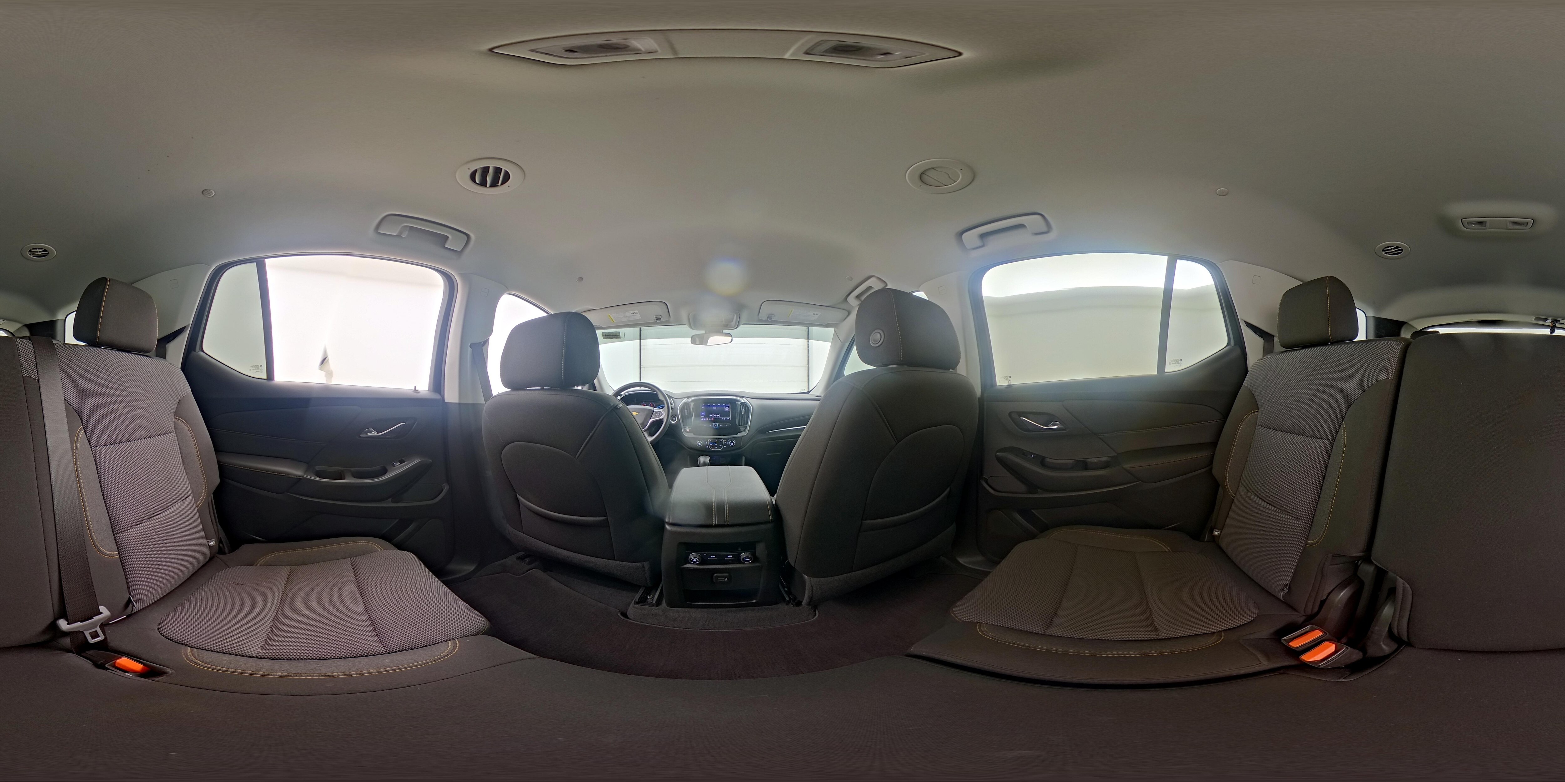 2021 Chevrolet Traverse LS - Photo 25
