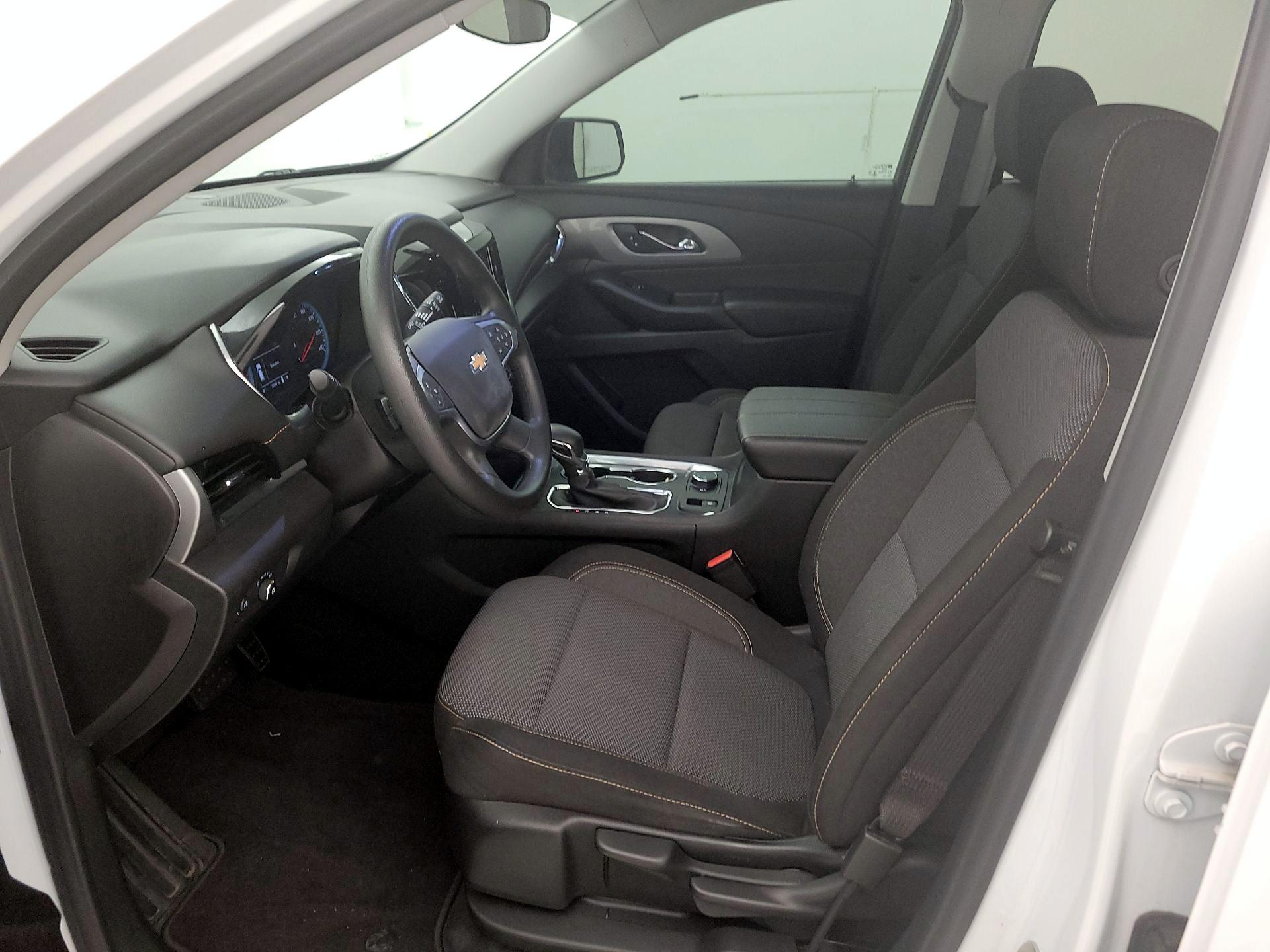Thumbnail: 2021 Chevrolet Traverse - 11