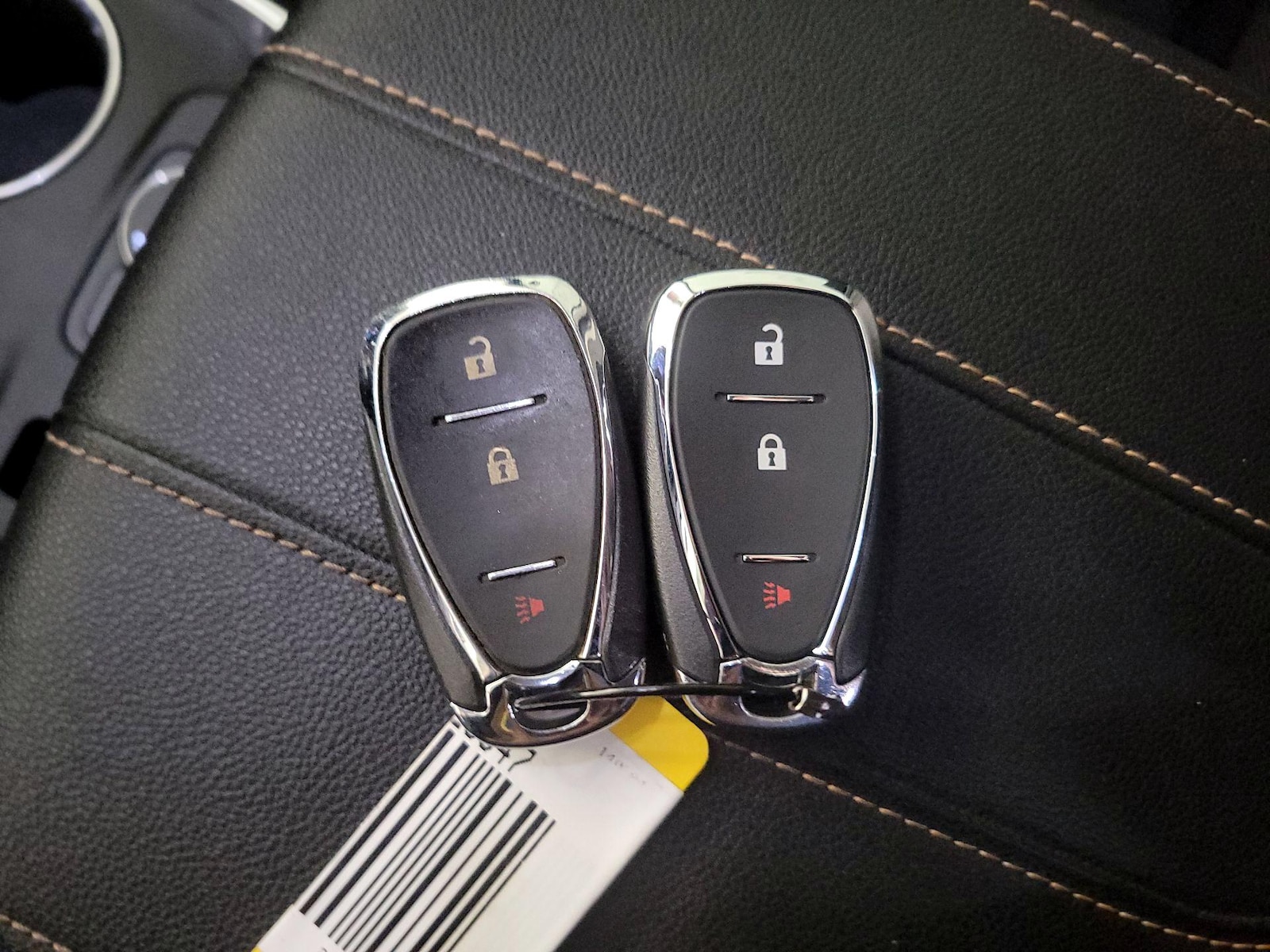 2021 Chevrolet Traverse LS - Photo 23