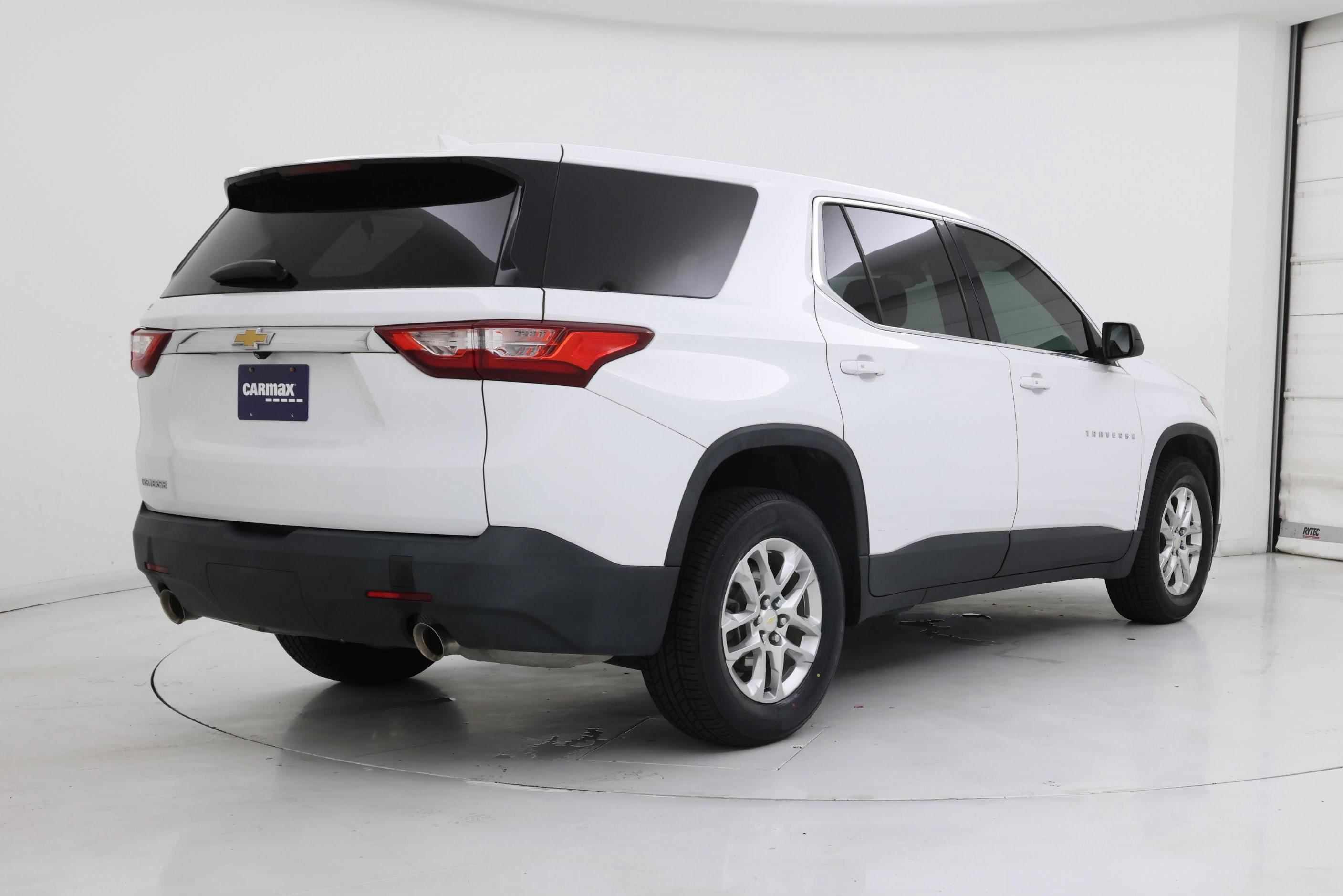 Thumbnail: 2021 Chevrolet Traverse - 8