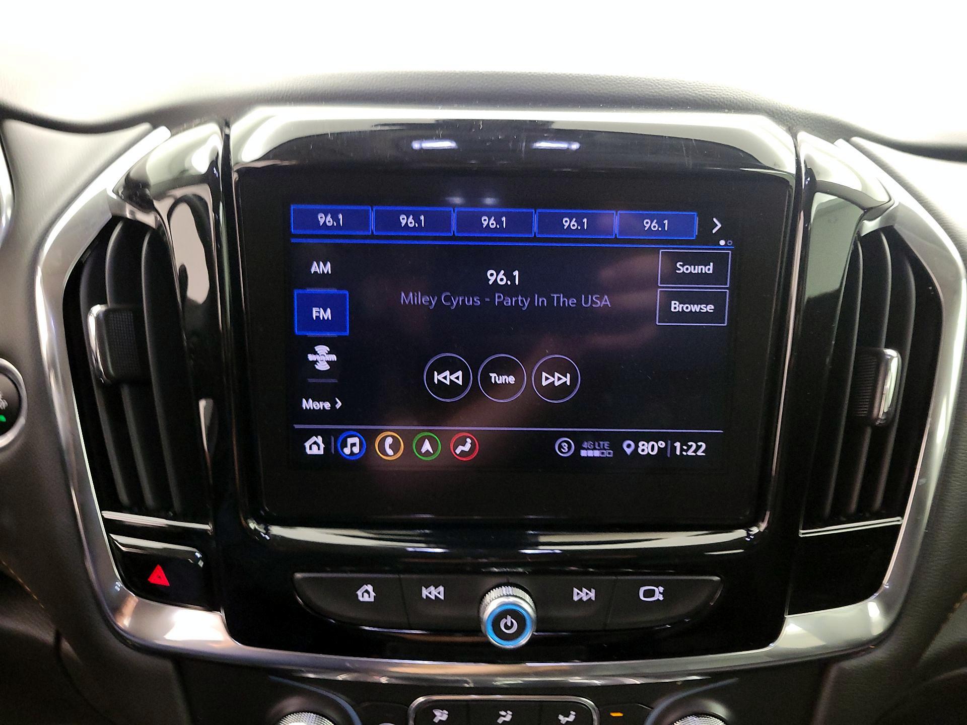 Thumbnail: 2021 Chevrolet Traverse - 15