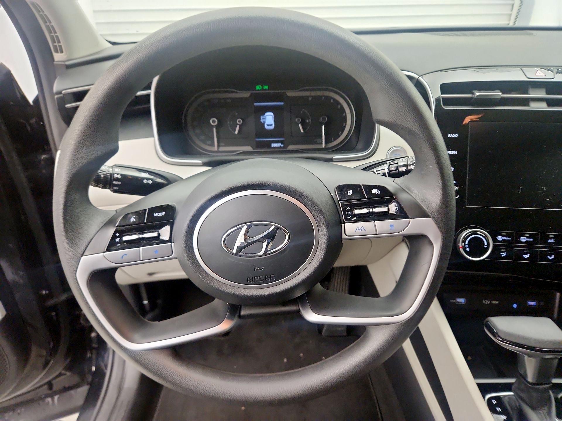 Thumbnail: 2023 Hyundai Tucson - 10