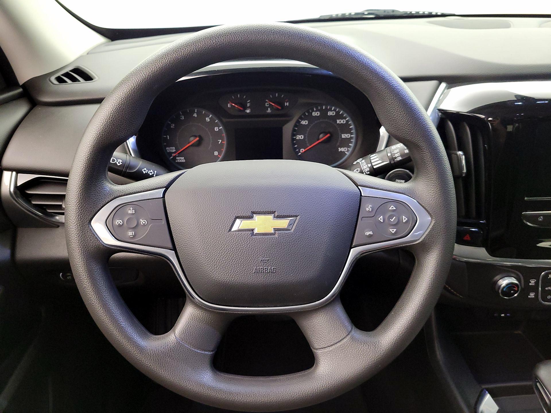 Thumbnail: 2021 Chevrolet Traverse - 10