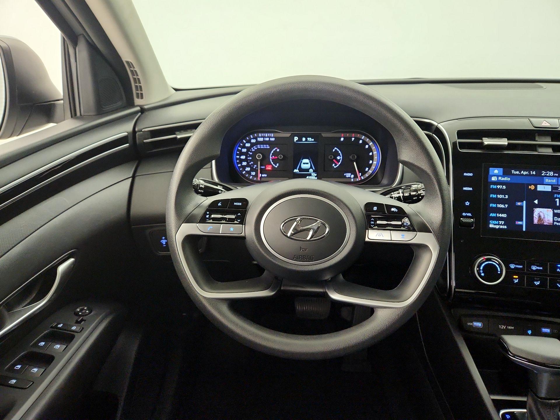 Thumbnail: 2023 Hyundai Tucson - 10