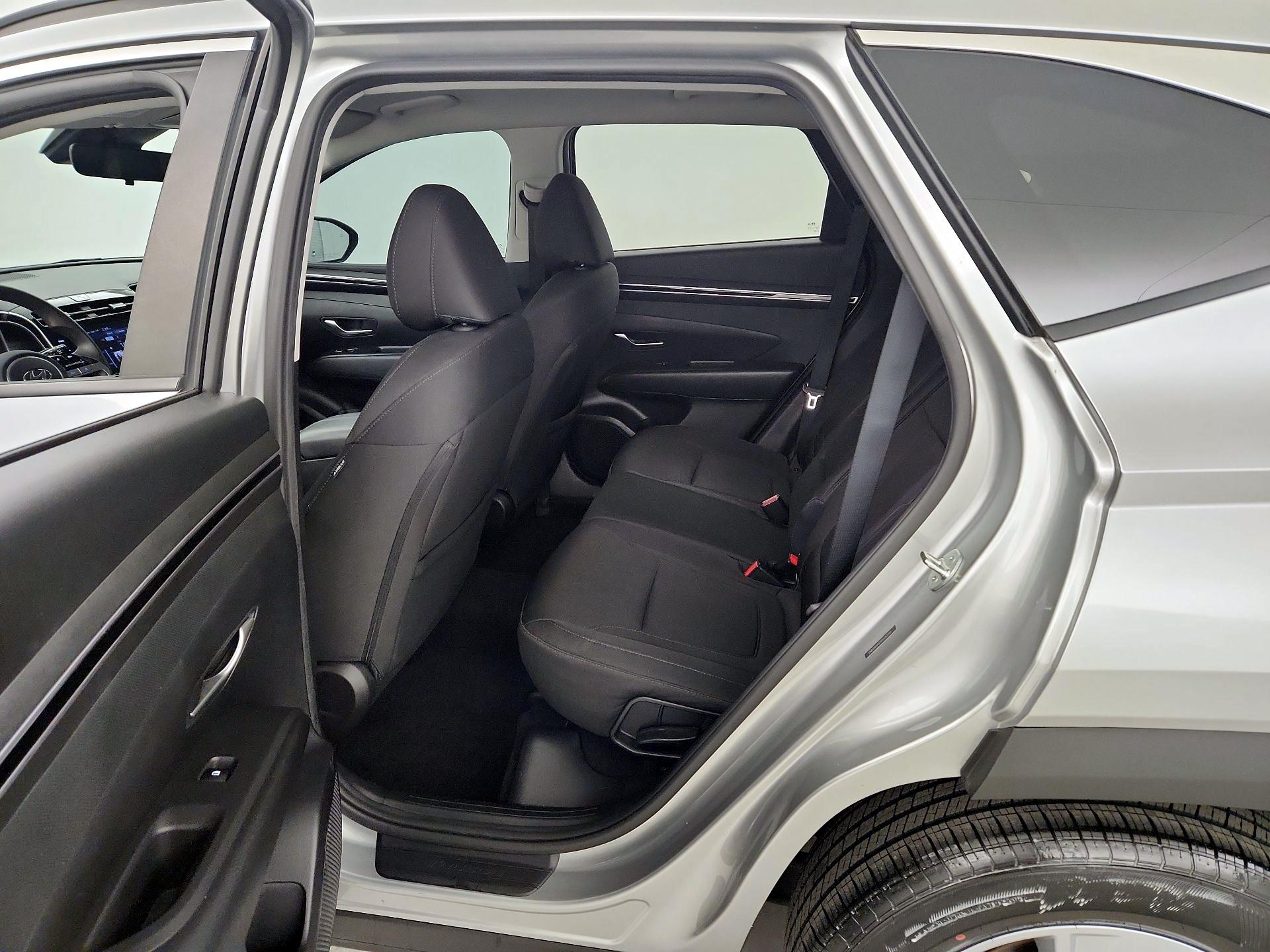 Thumbnail: 2023 Hyundai Tucson - 19