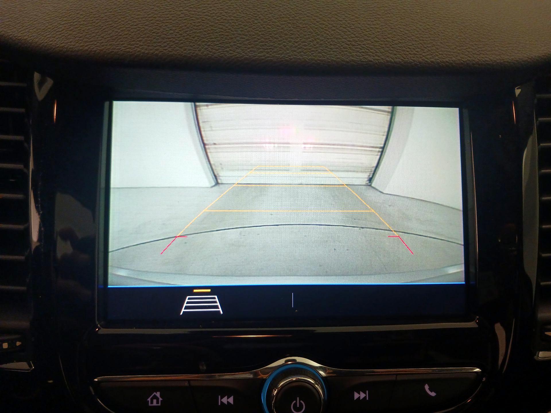 Thumbnail: 2020 Chevrolet Trax - 14