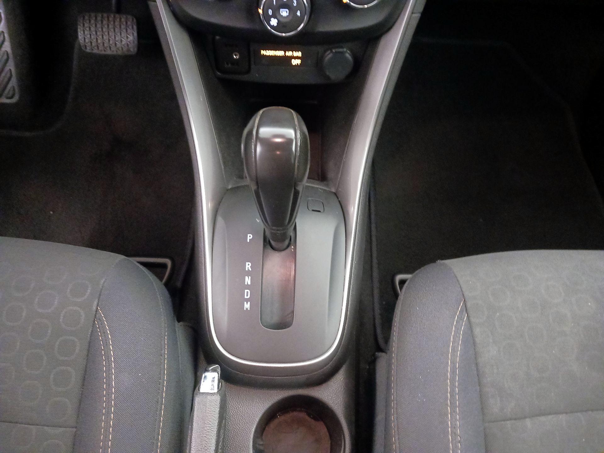 Thumbnail: 2020 Chevrolet Trax - 17