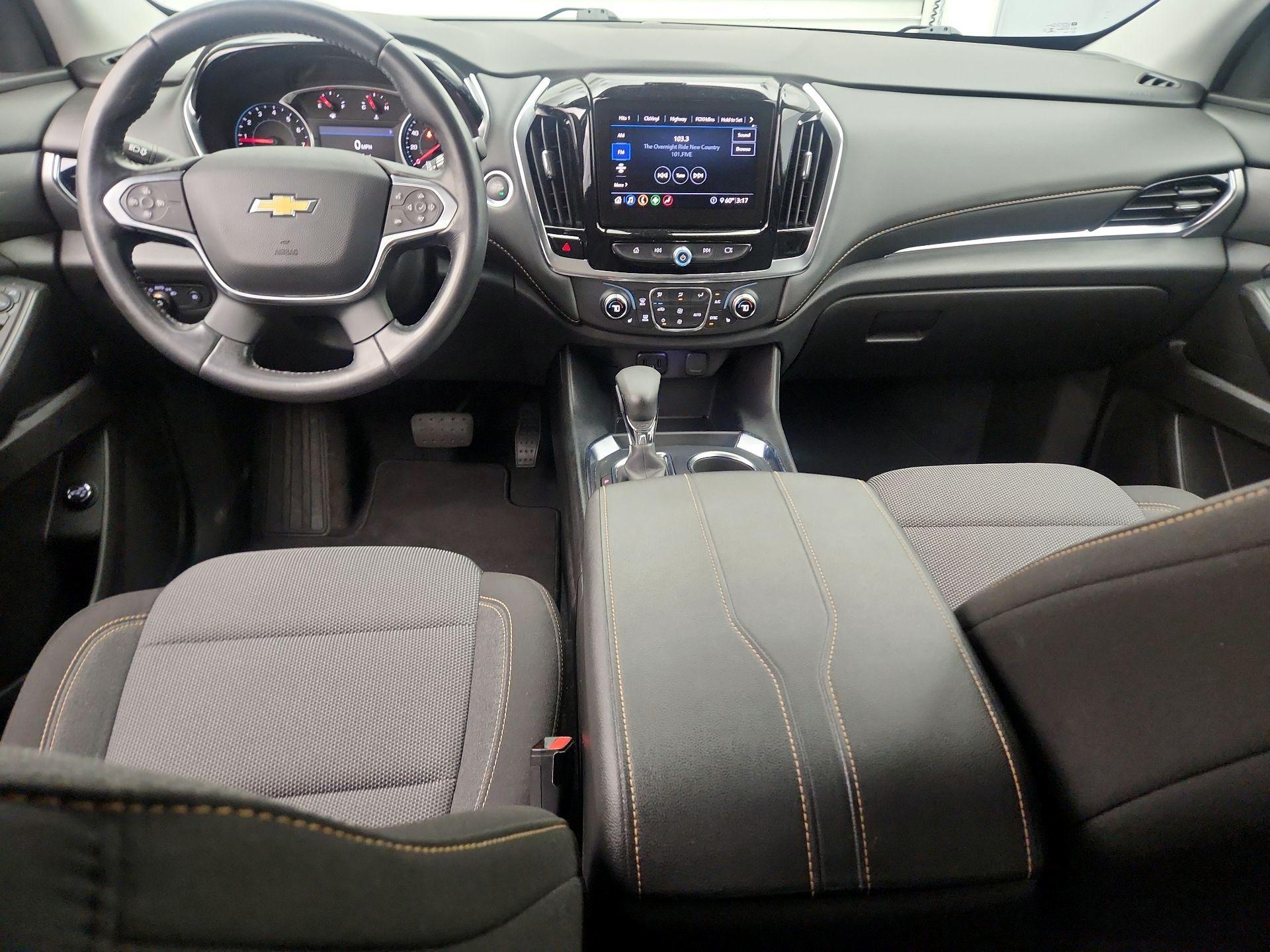 Thumbnail: 2021 Chevrolet Traverse - 9