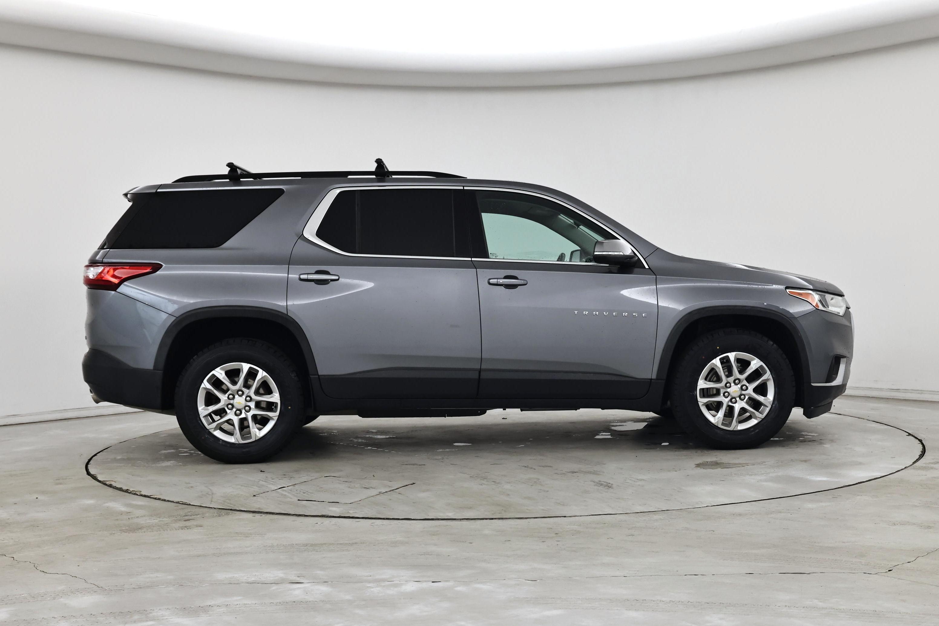 Thumbnail: 2021 Chevrolet Traverse - 7