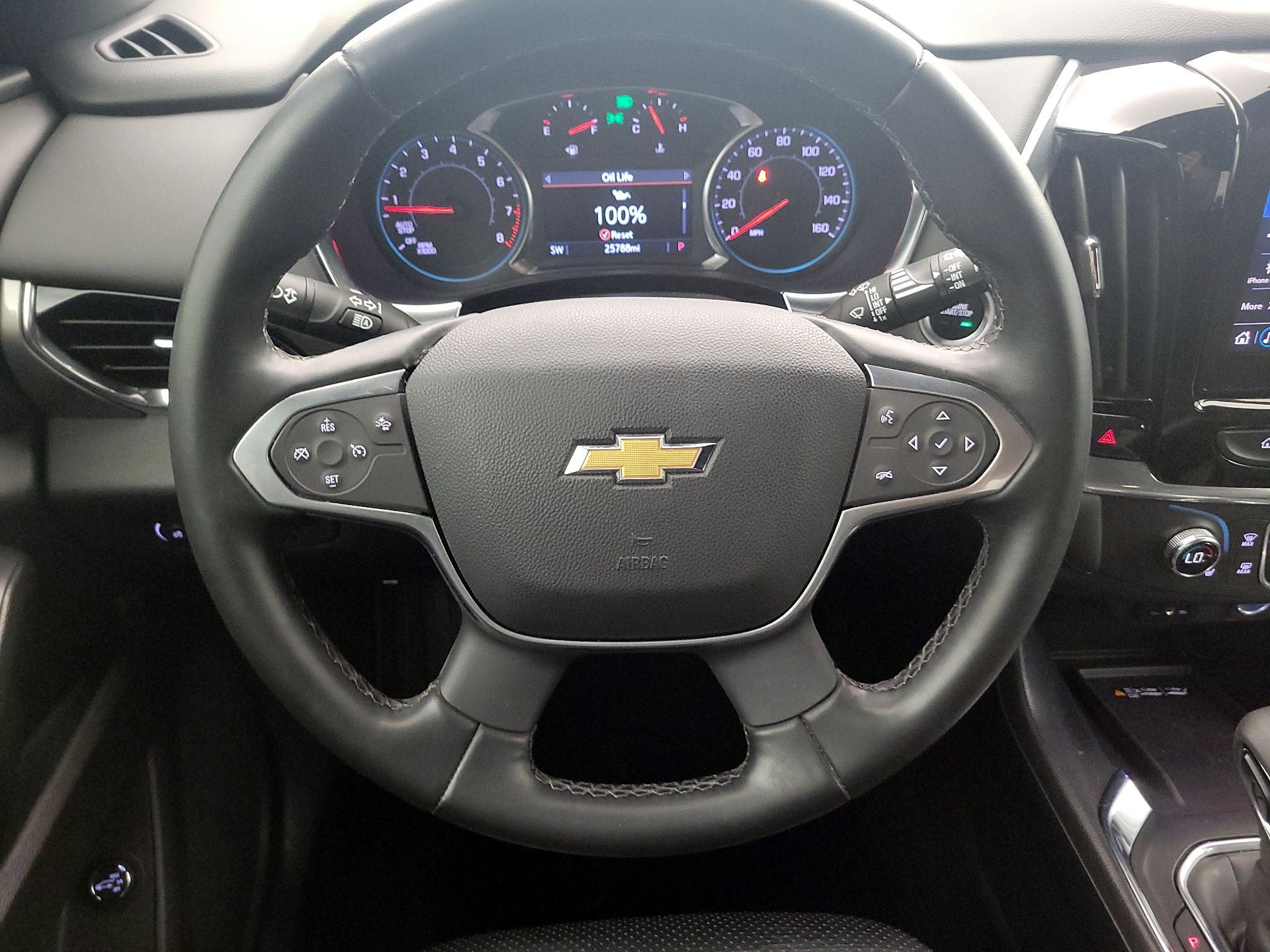 Thumbnail: 2023 Chevrolet Traverse - 10