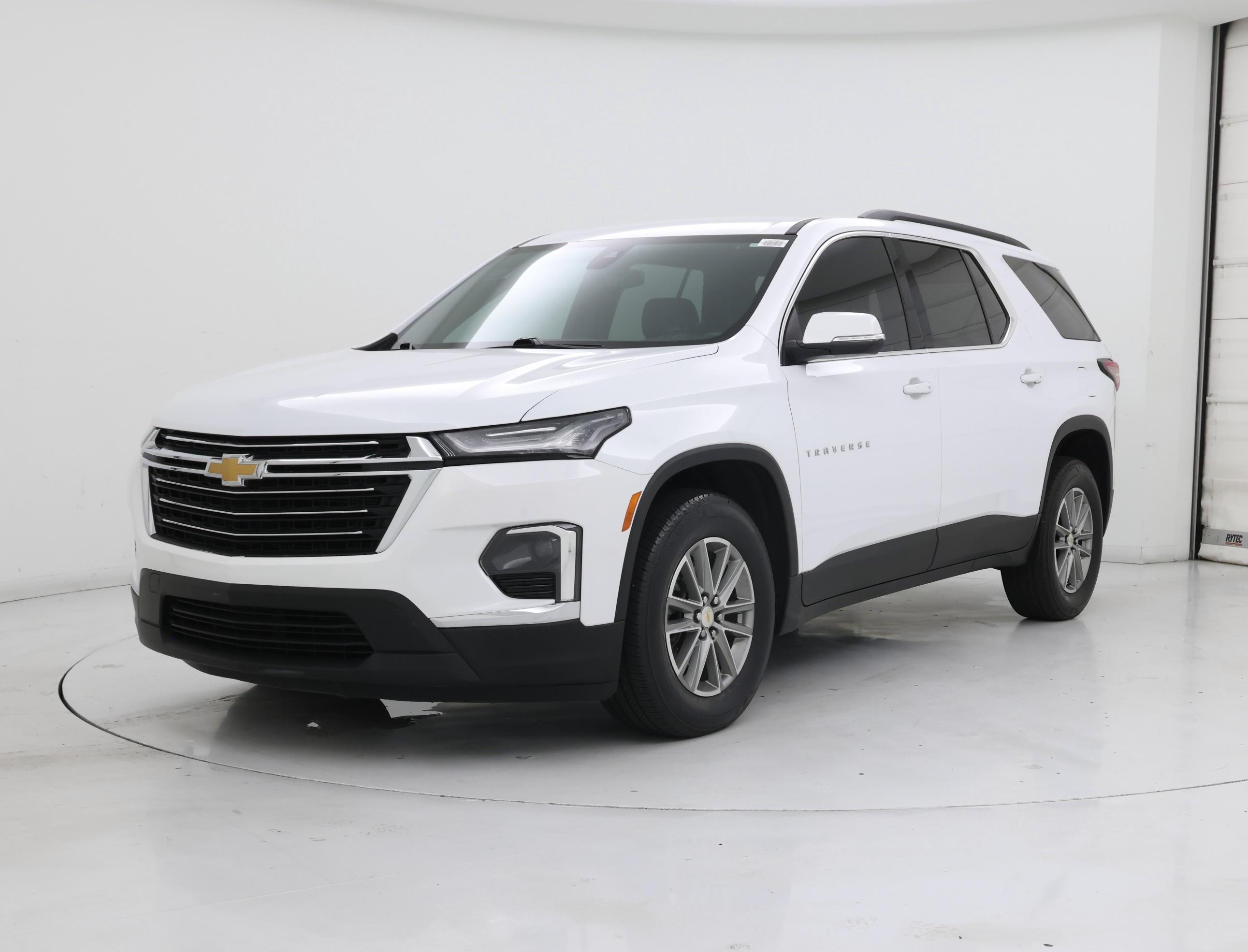 Thumbnail: 2023 Chevrolet Traverse - 4