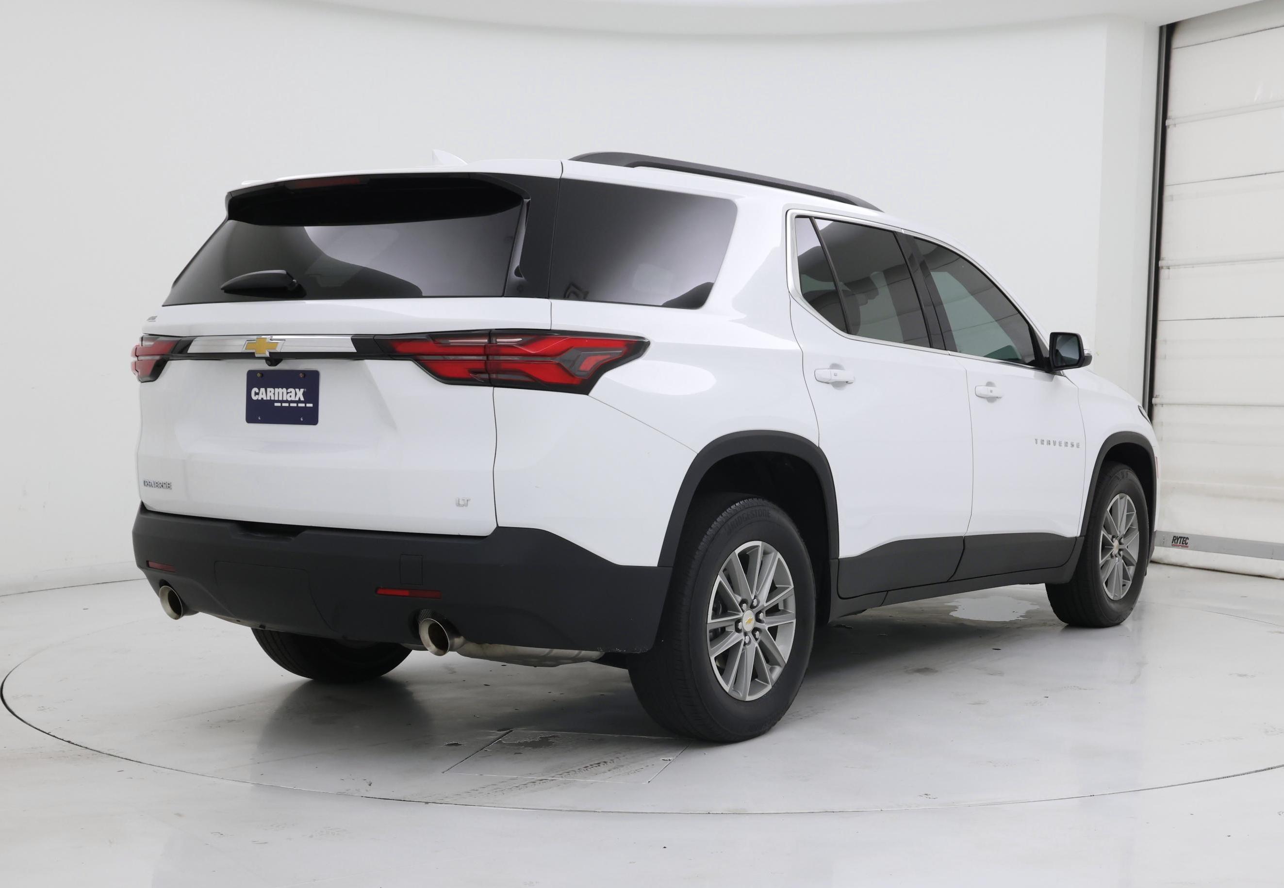 Thumbnail: 2023 Chevrolet Traverse - 8