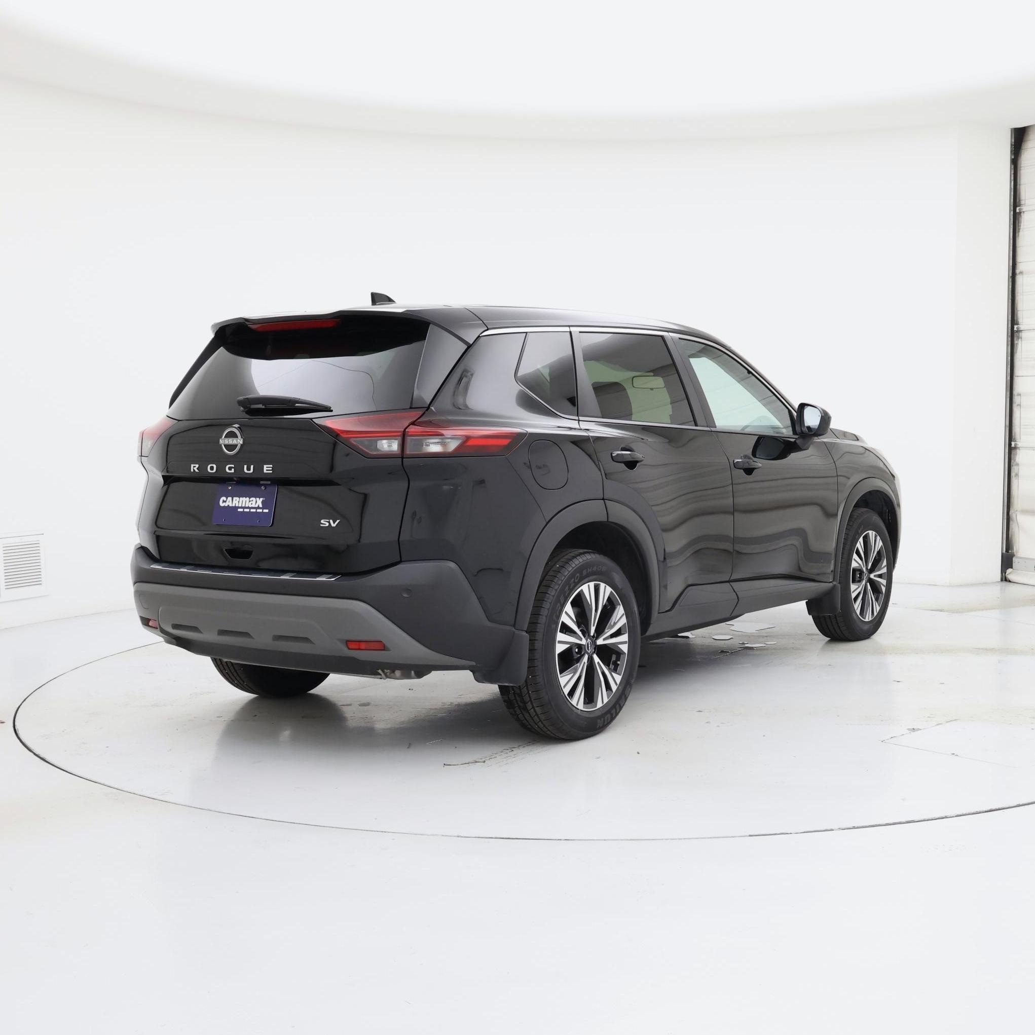 Thumbnail: 2023 Nissan Rogue - 8