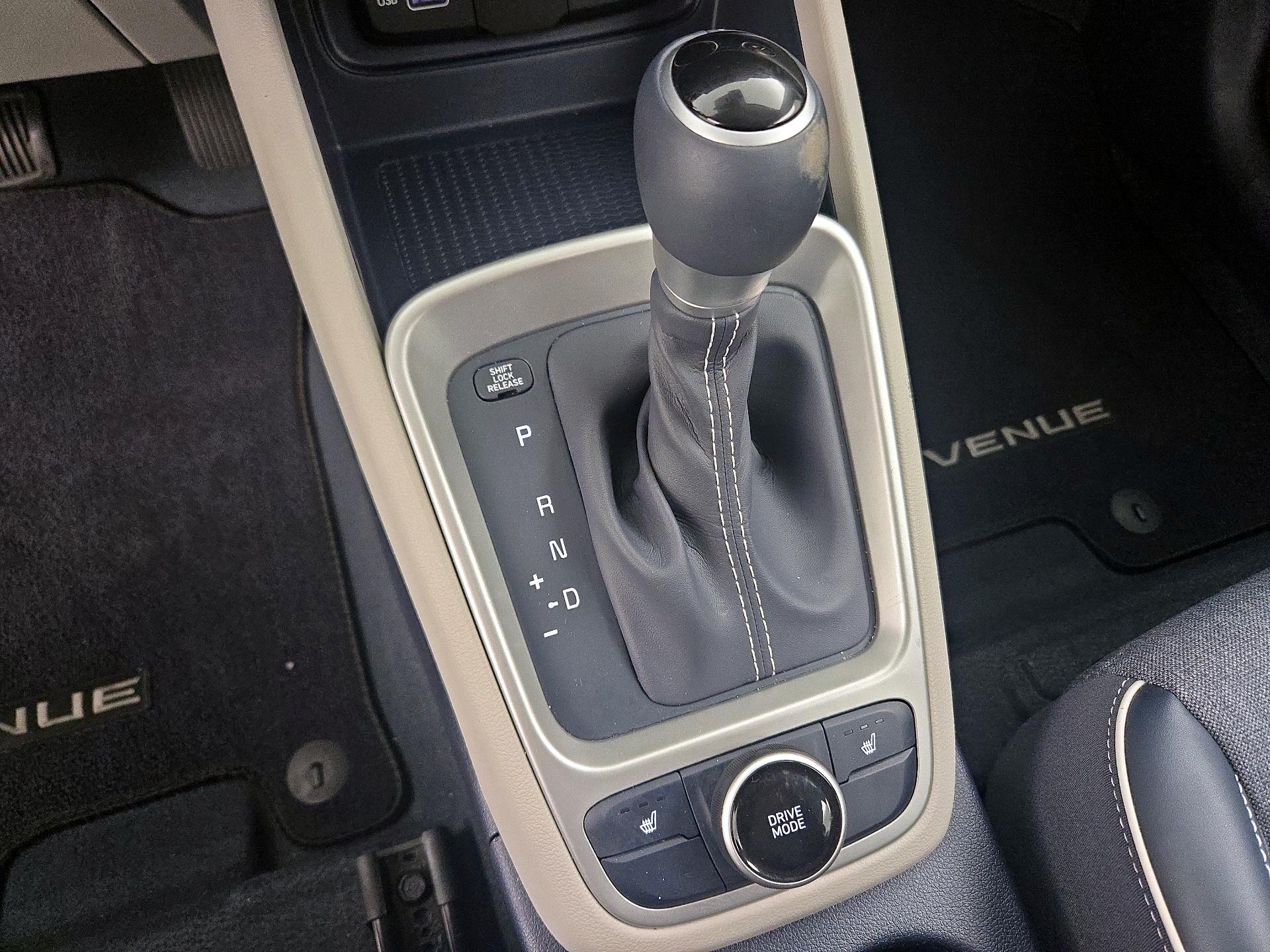 Thumbnail: 2022 Hyundai Venue - 18