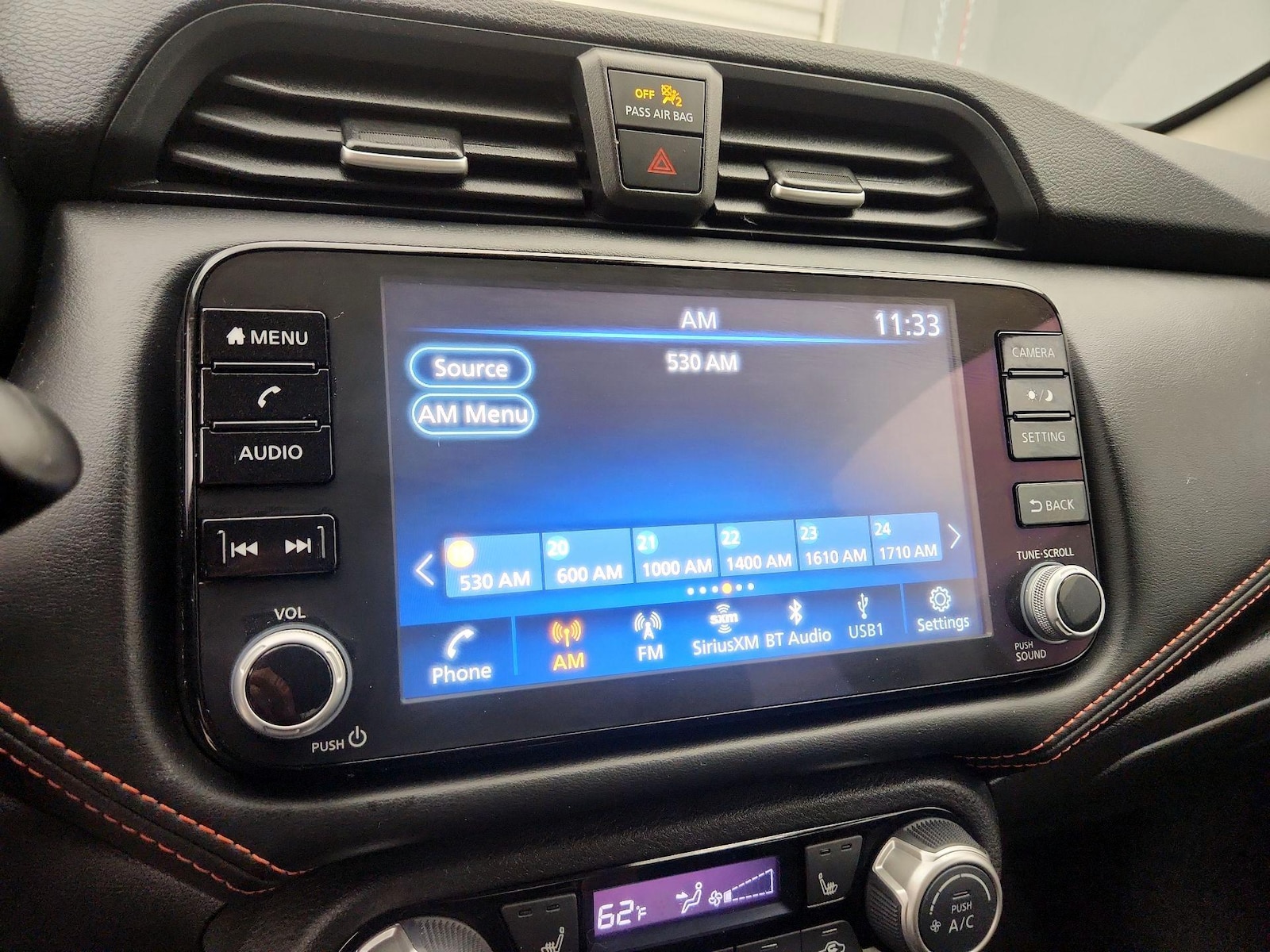 2024 Nissan Versa Sedan SR - Photo 15