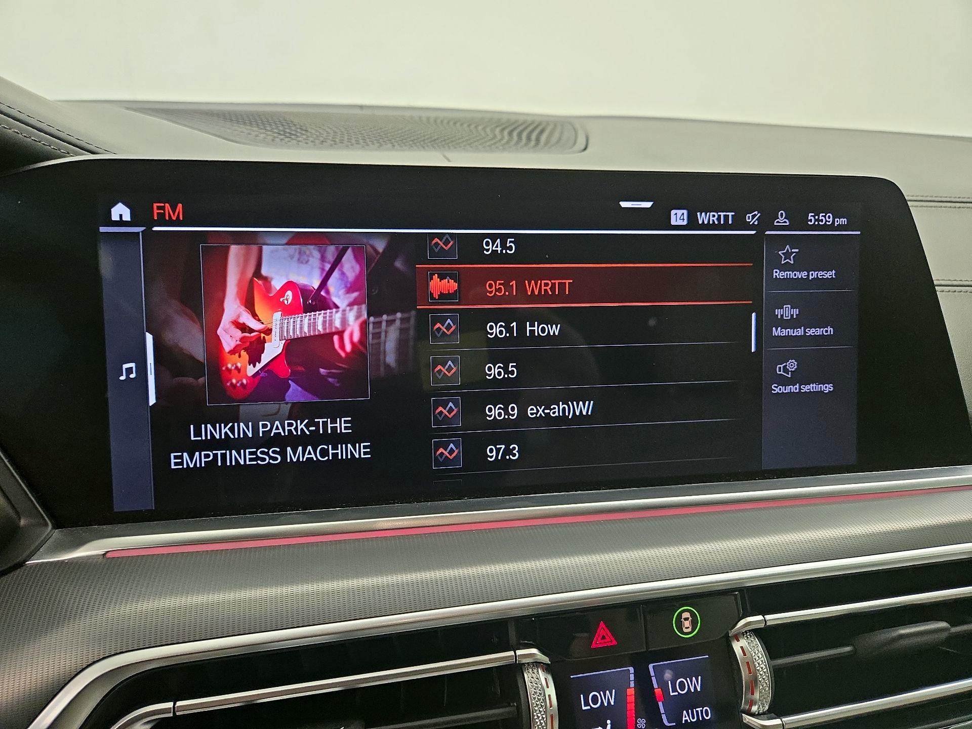 Thumbnail: 2020 BMW X5 - 16