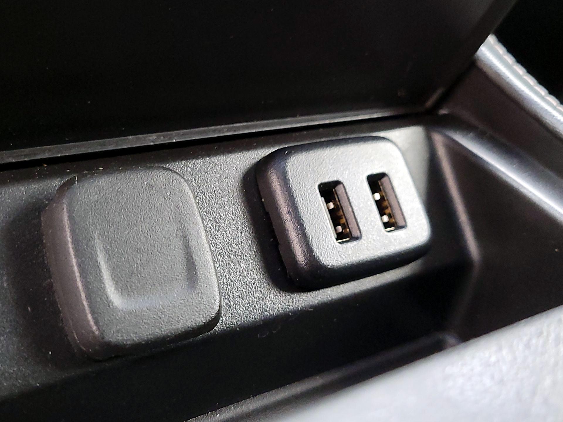 Thumbnail: 2020 GMC Yukon - 18