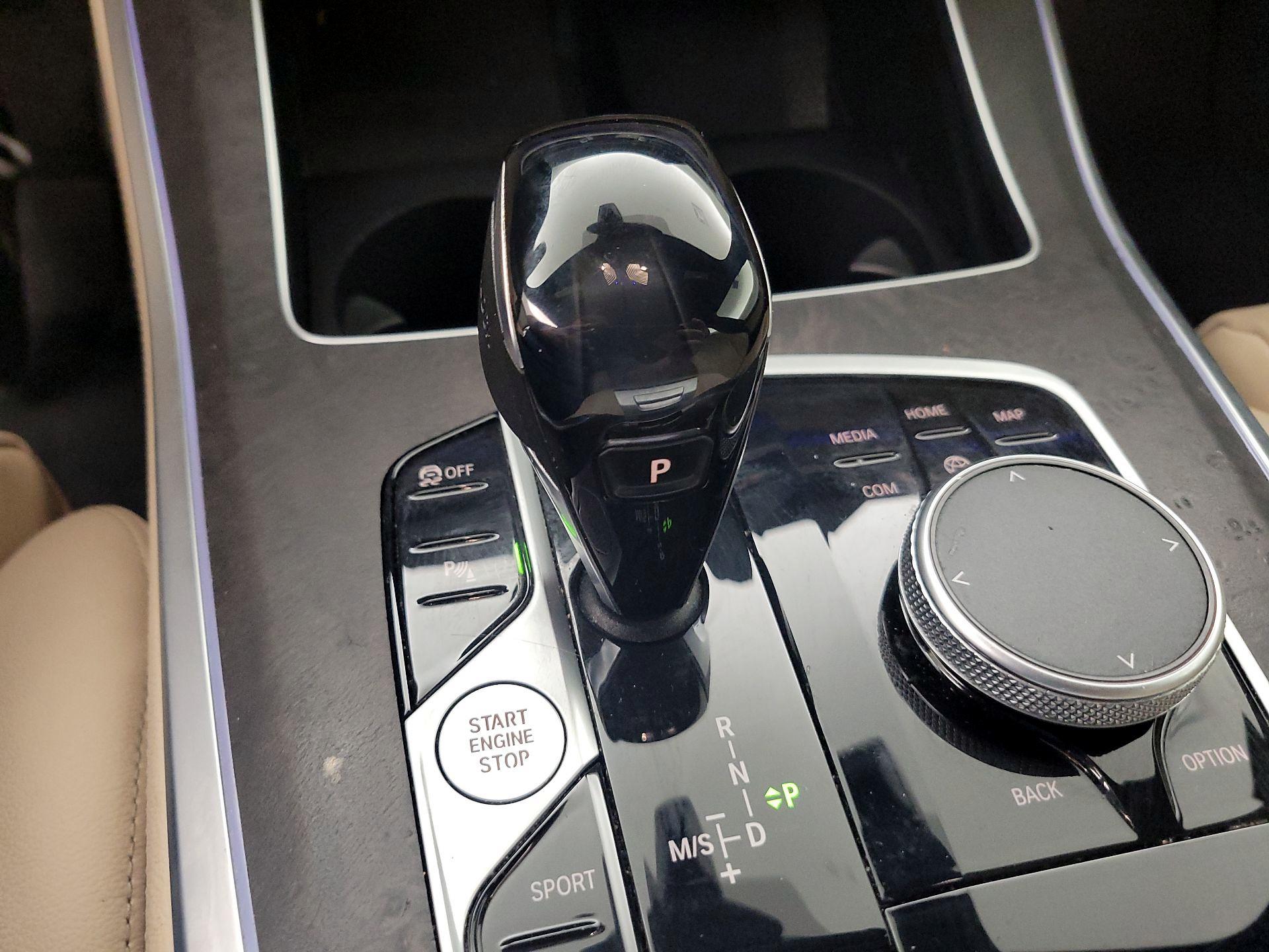 Thumbnail: 2021 BMW X5 - 16