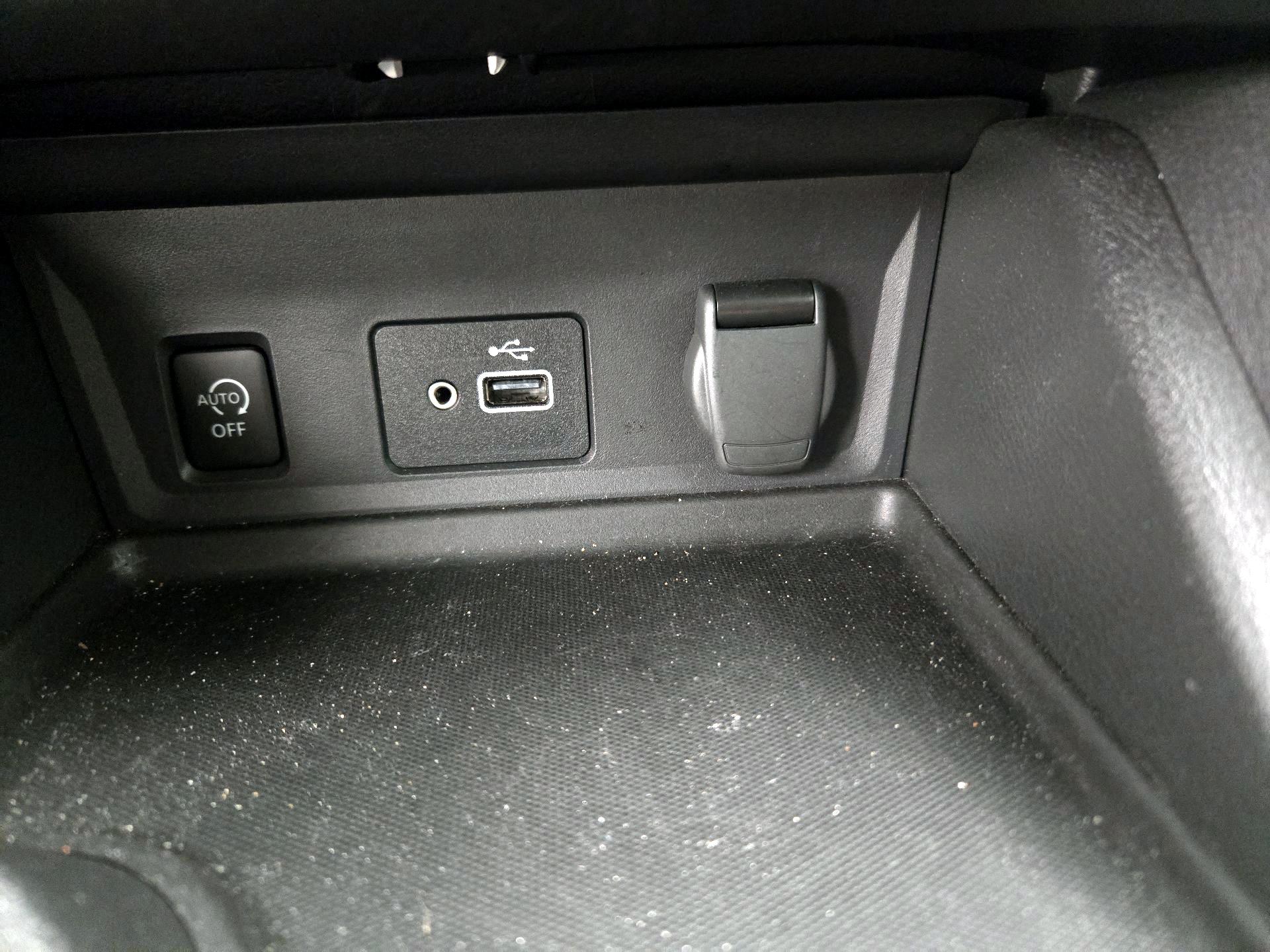 Thumbnail: 2024 Nissan Sentra - 18