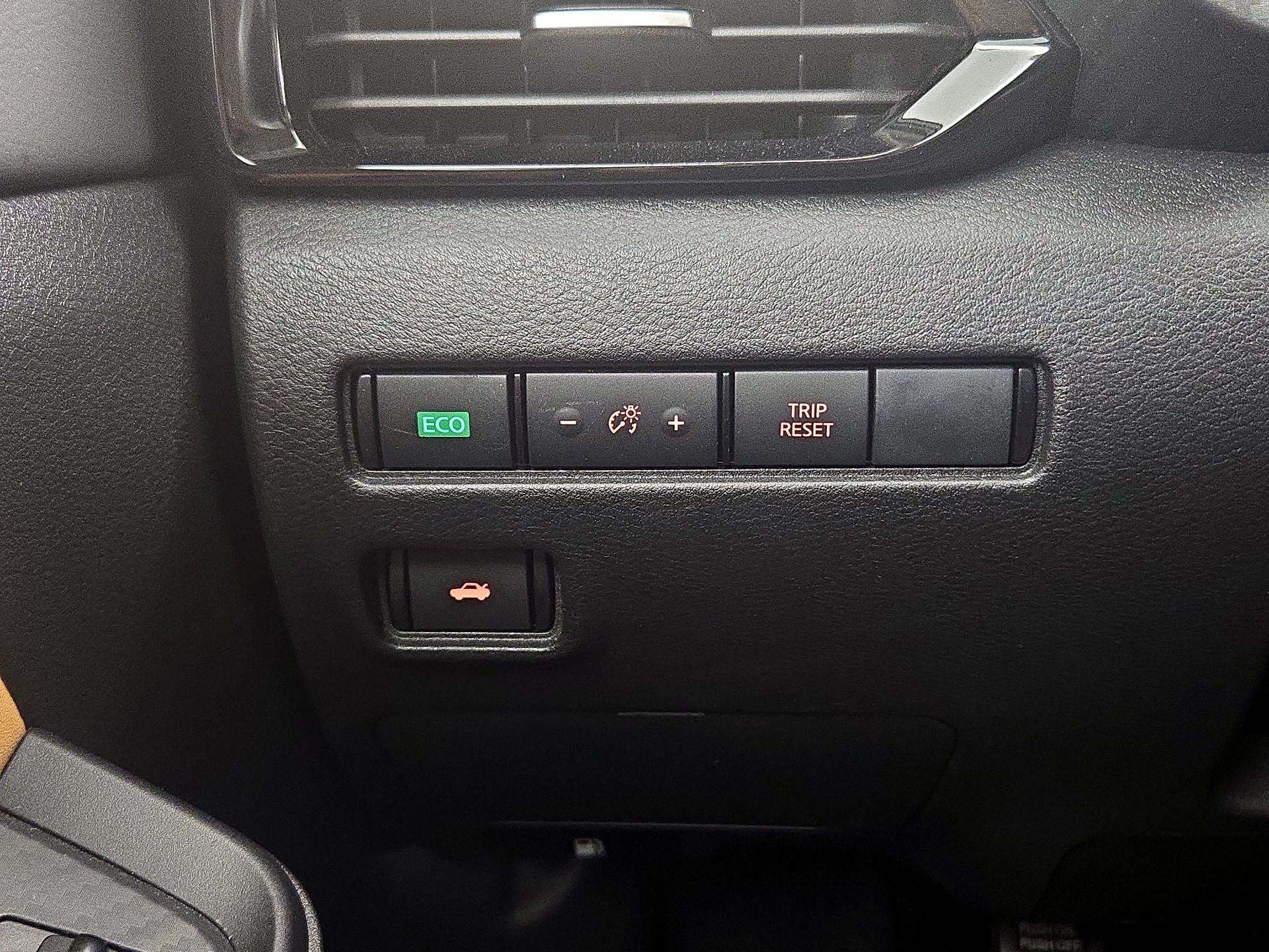 Thumbnail: 2023 Nissan Sentra - 13