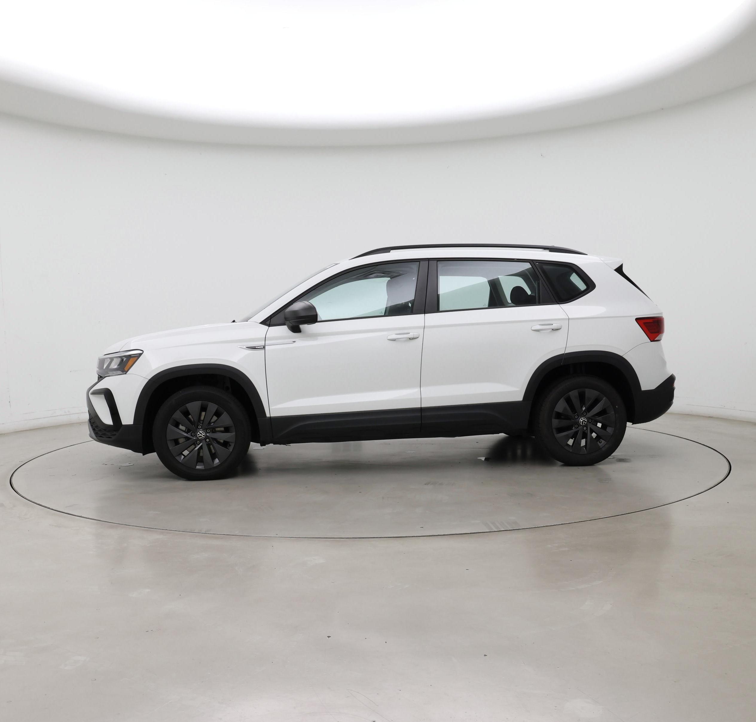 Thumbnail: 2023 Volkswagen Taos - 3