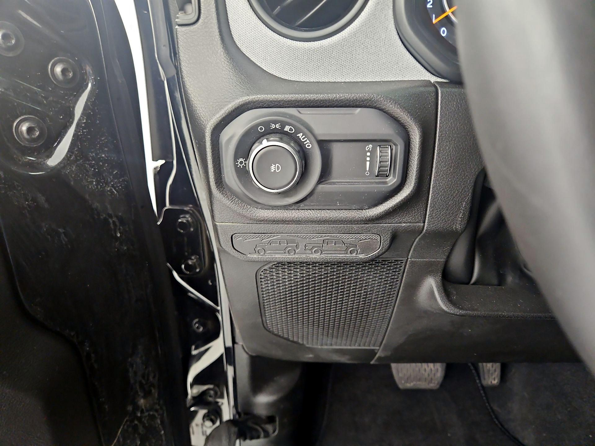 Thumbnail: 2024 Jeep Wrangler - 13
