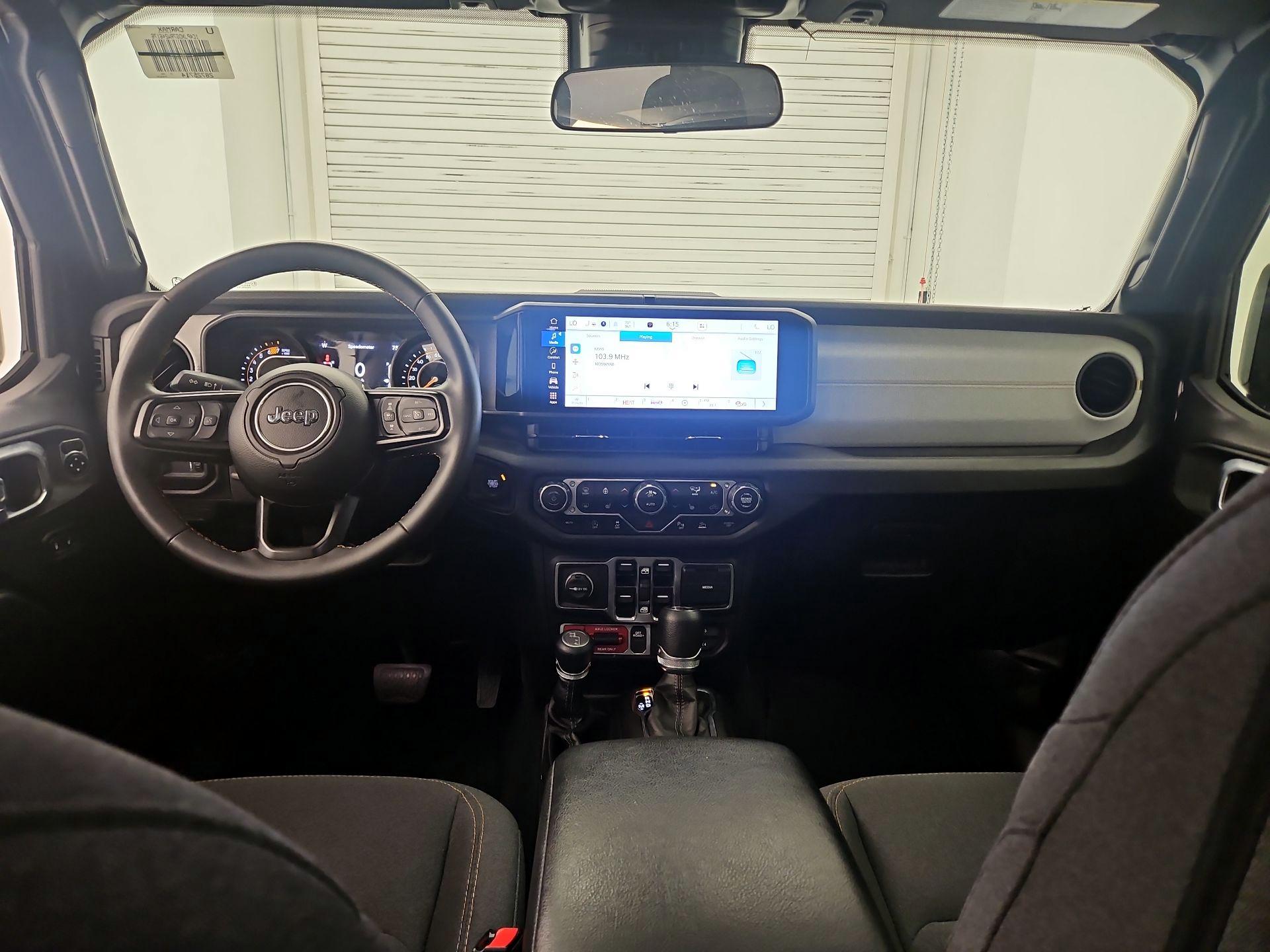 Thumbnail: 2024 Jeep Wrangler - 19