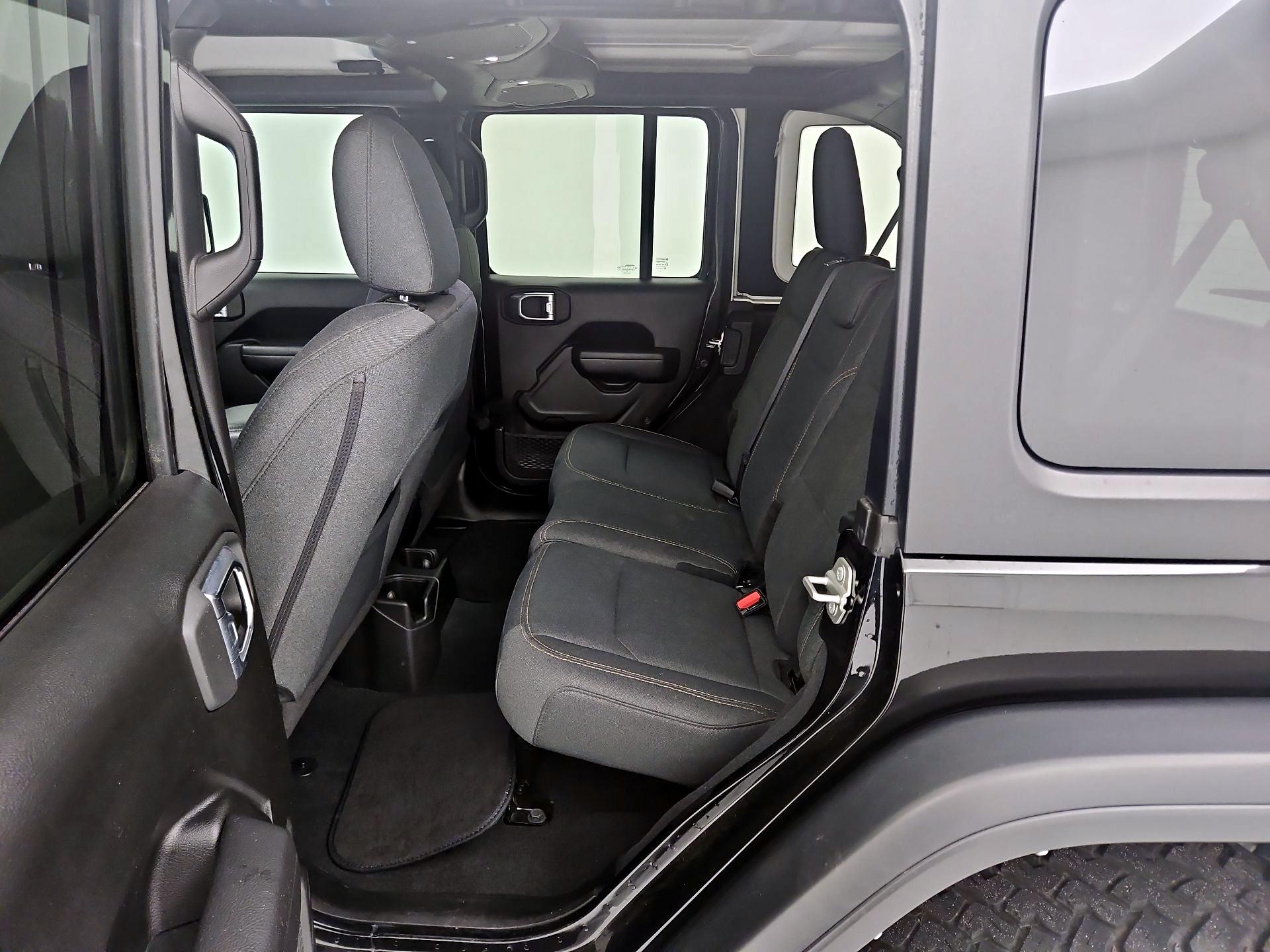 Thumbnail: 2024 Jeep Wrangler - 20
