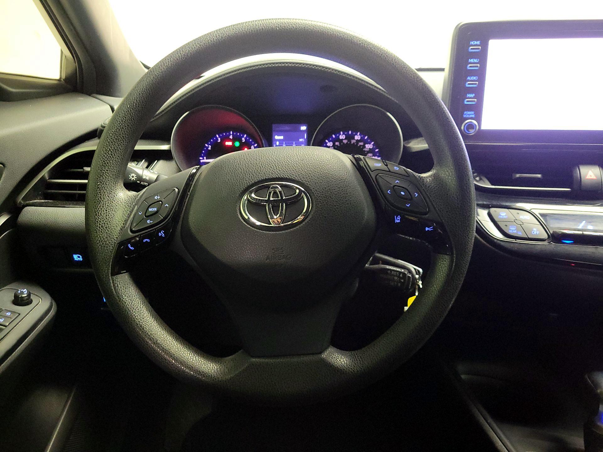 Thumbnail: 2019 Toyota C-HR - 10