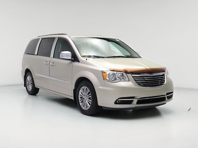 2016 Chrysler Town and Country Touring L