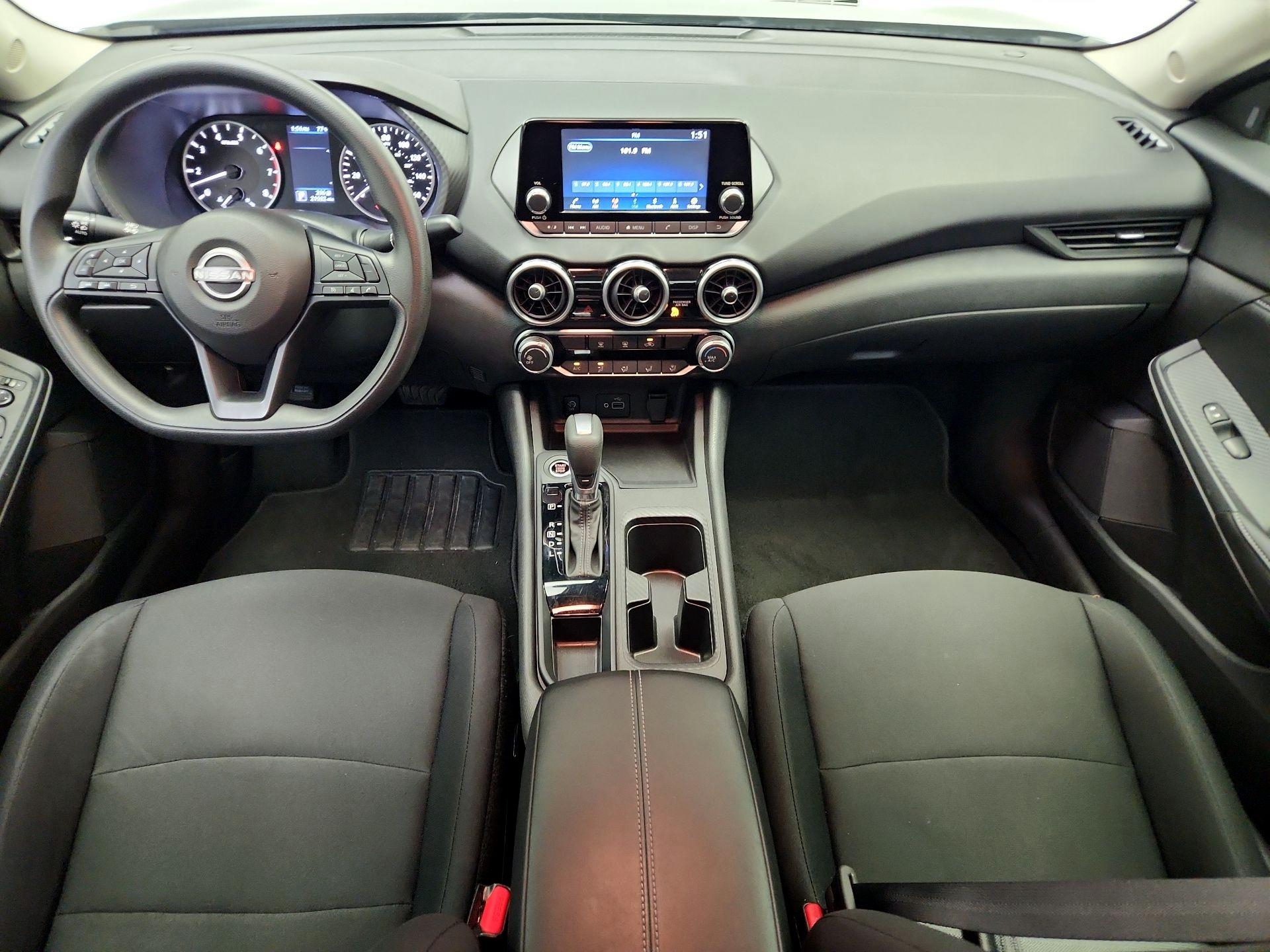 Thumbnail: 2025 Nissan Sentra - 9