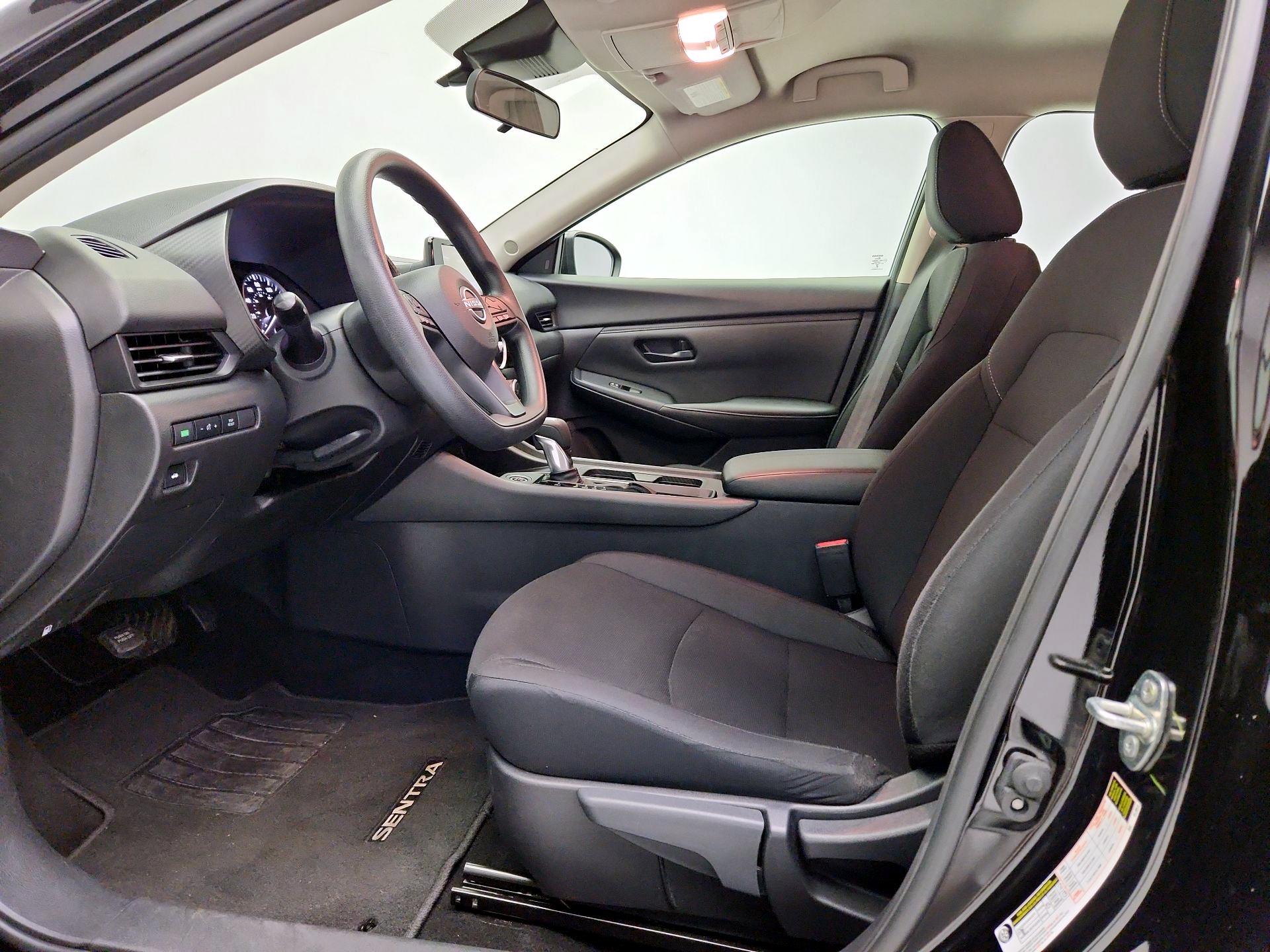 Thumbnail: 2025 Nissan Sentra - 11