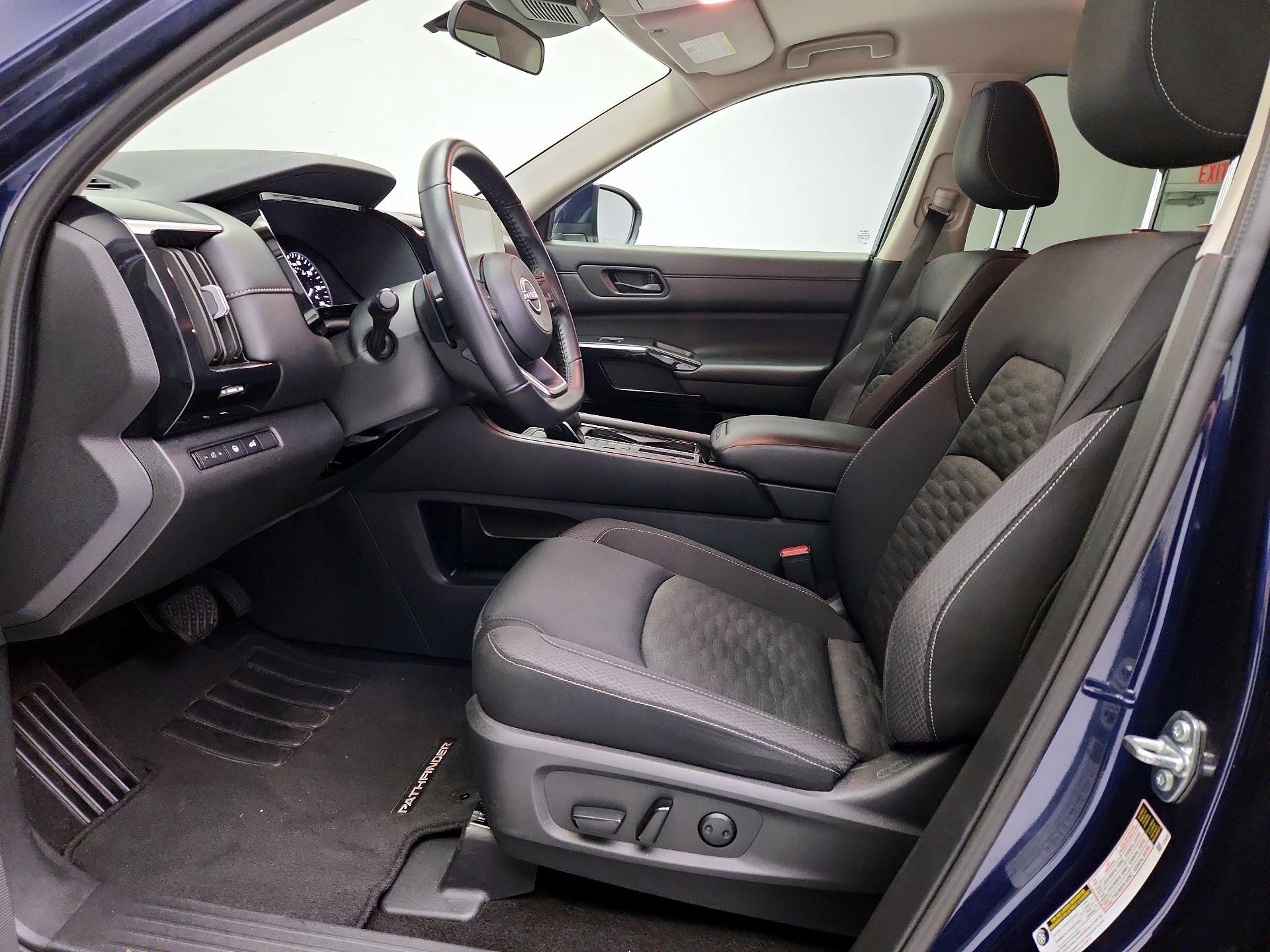 Thumbnail: 2025 Nissan Pathfinder - 11