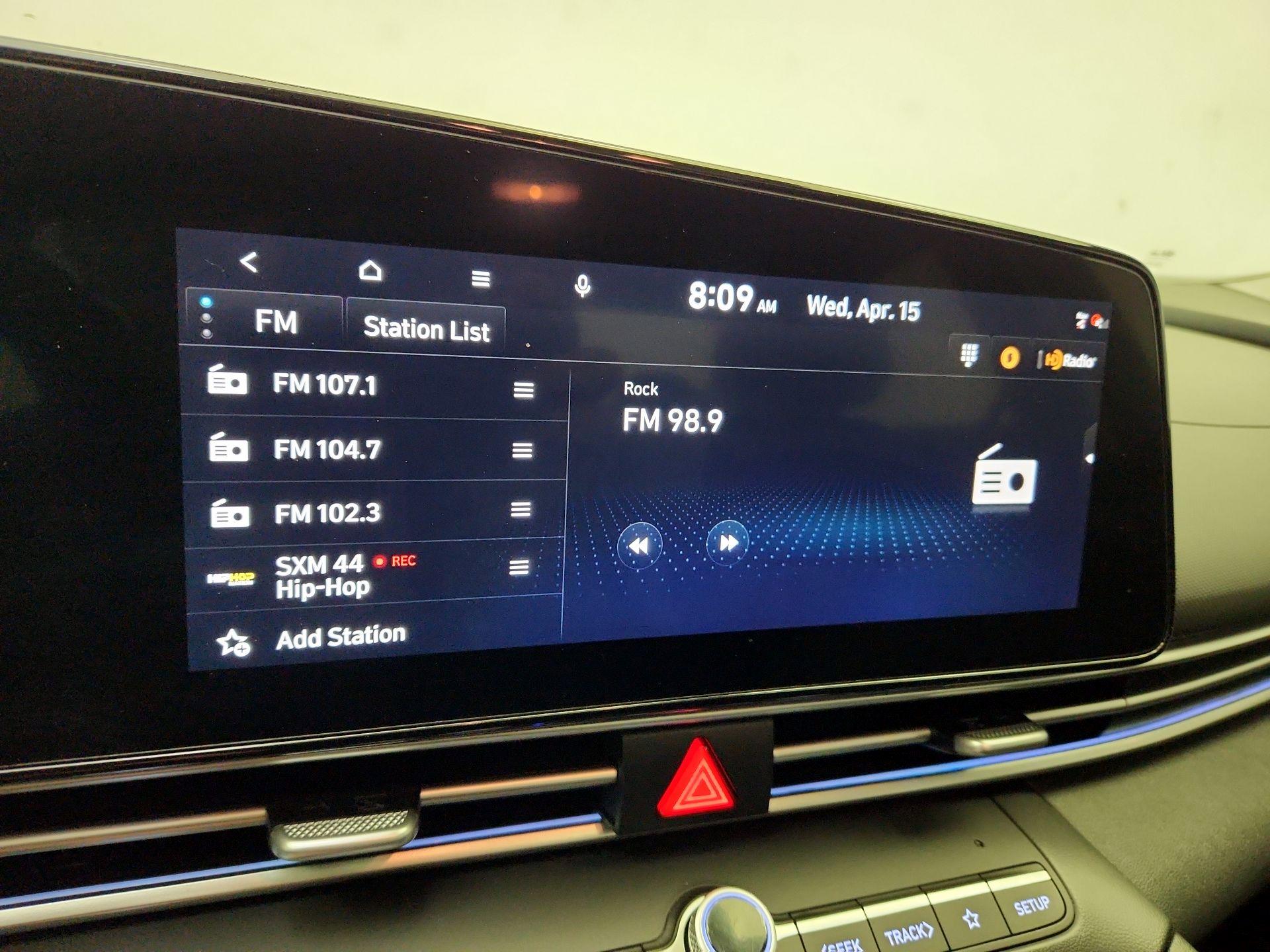 Thumbnail: 2025 Hyundai Elantra - 16