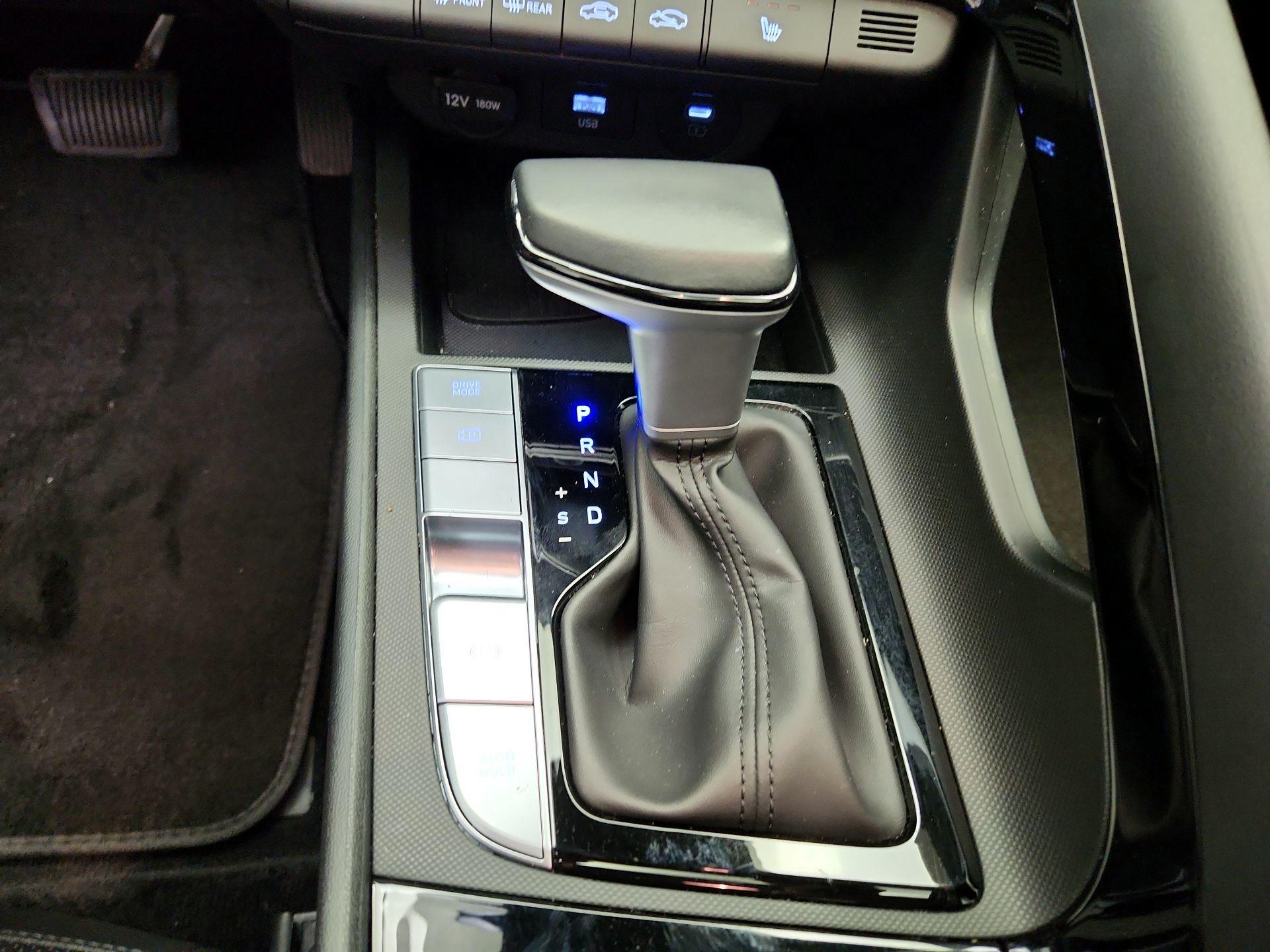Thumbnail: 2025 Hyundai Elantra - 18