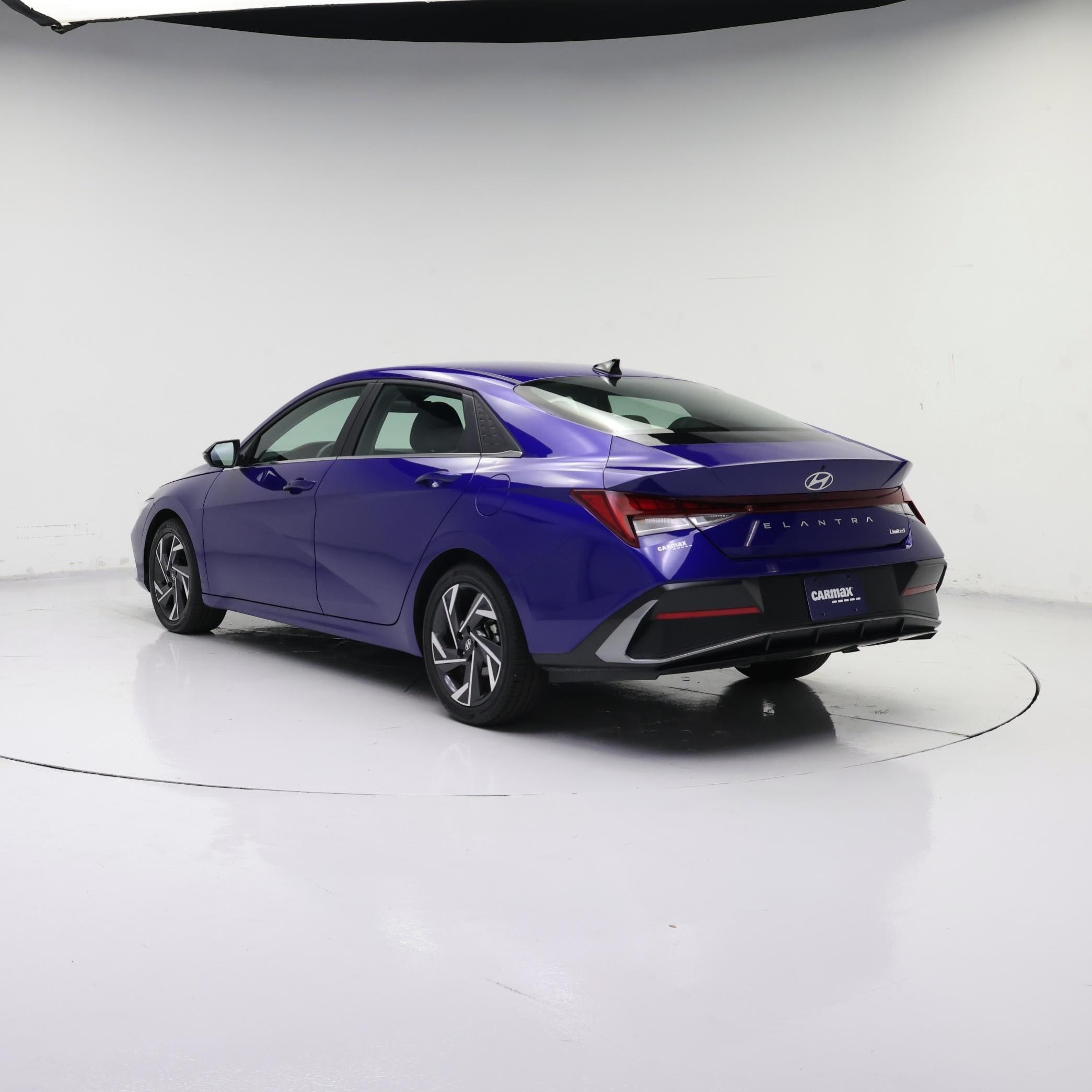 Thumbnail: 2025 Hyundai Elantra - 2