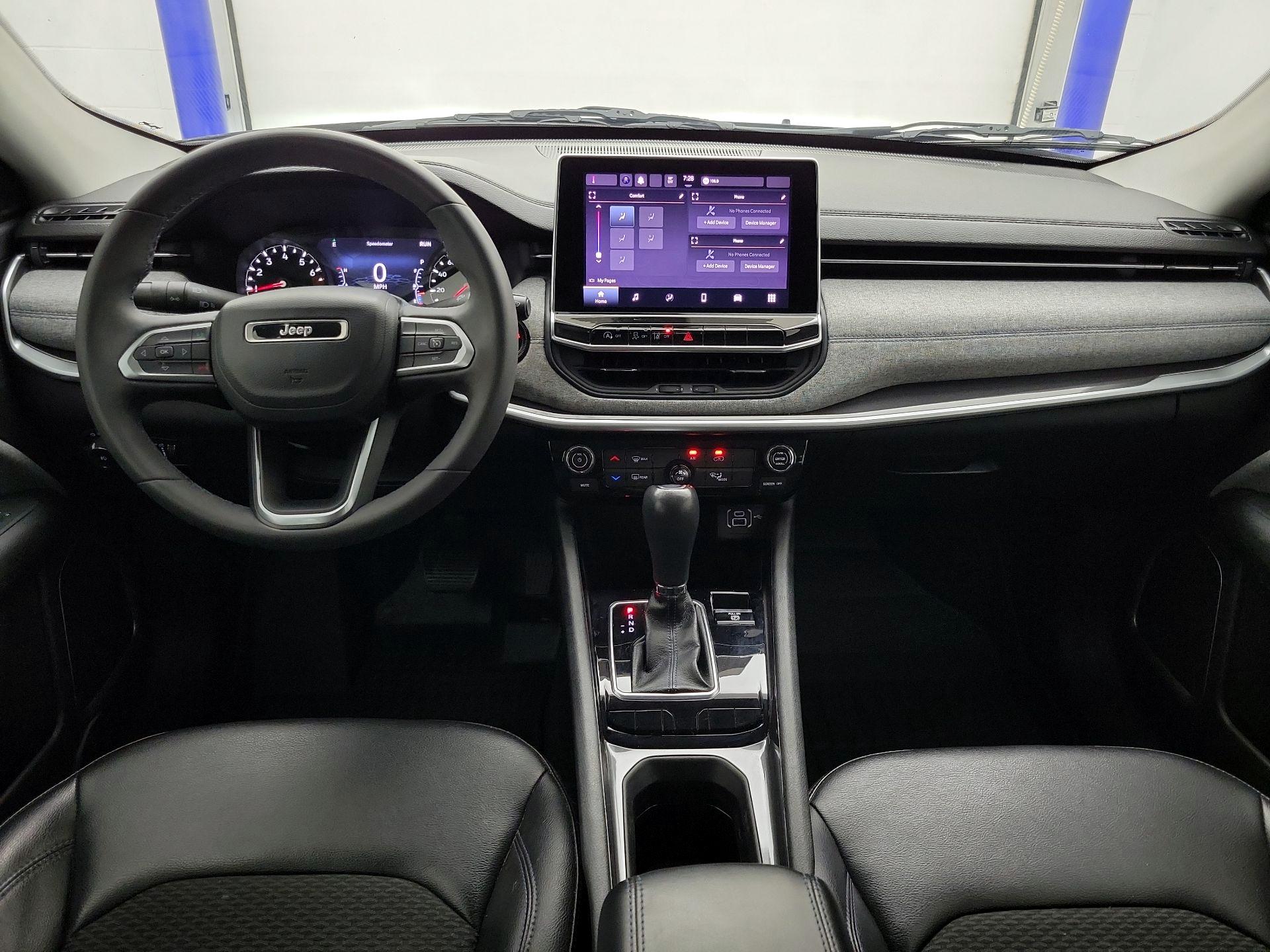 Thumbnail: 2022 Jeep Compass - 9