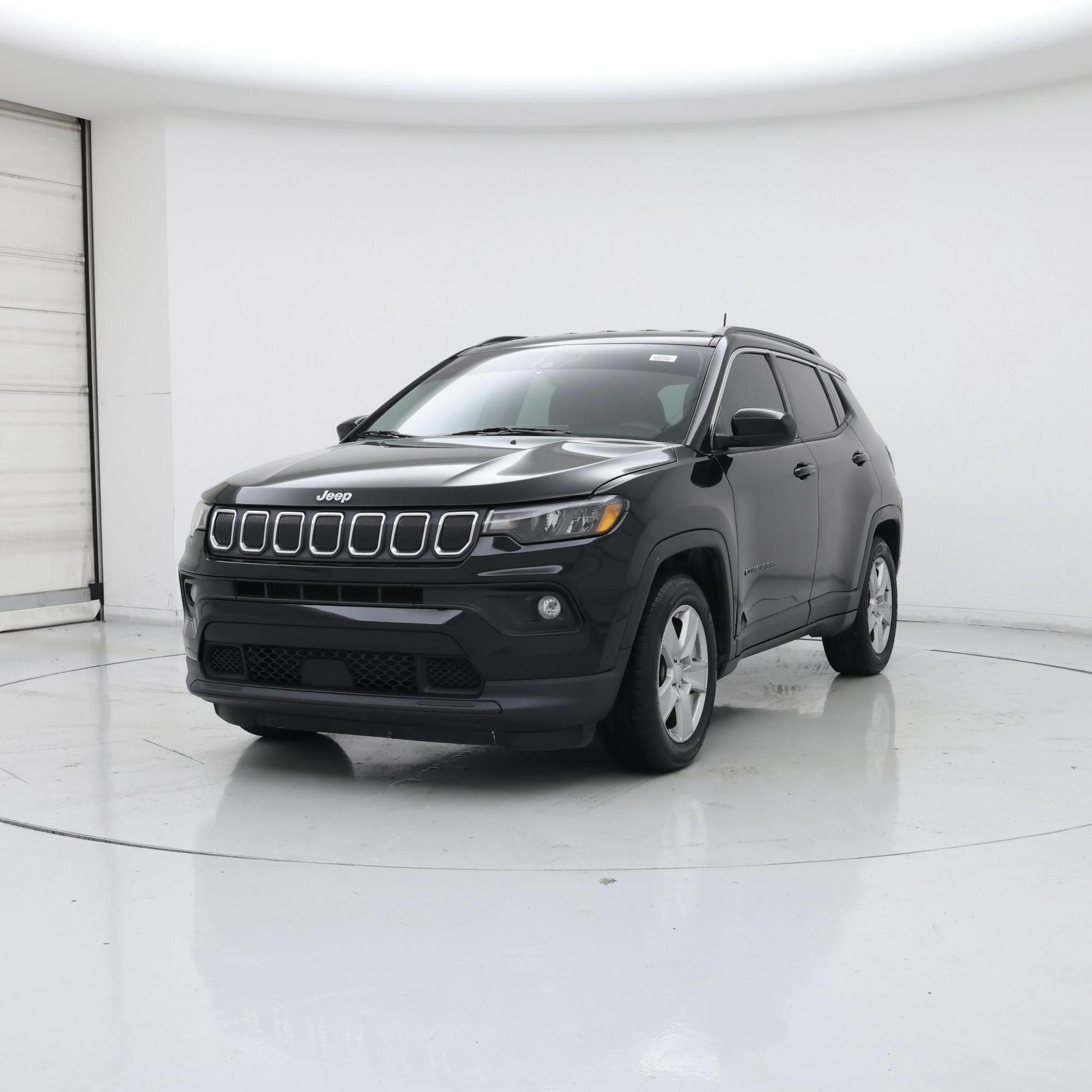 Thumbnail: 2022 Jeep Compass - 4