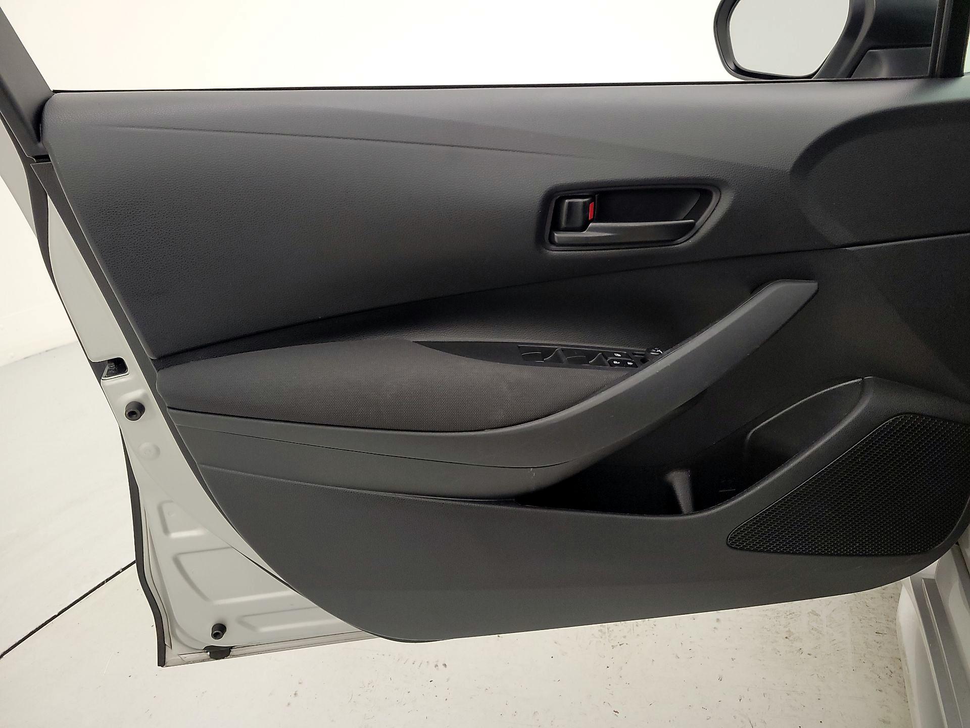 Thumbnail: 2023 Toyota Corolla - 12