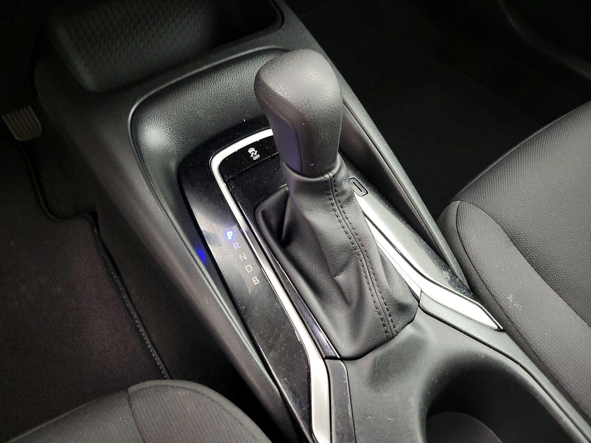 Thumbnail: 2023 Toyota Corolla - 17