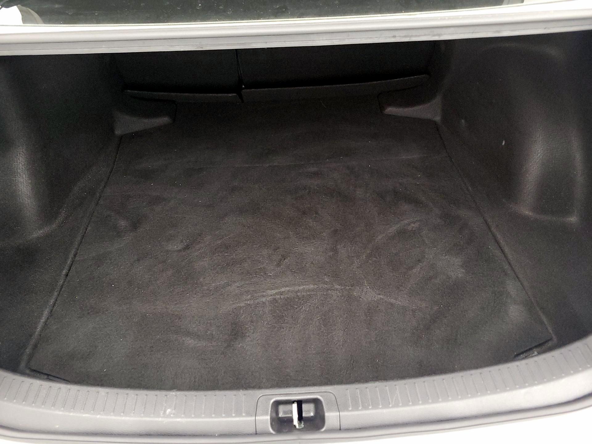 Thumbnail: 2023 Toyota Corolla - 20