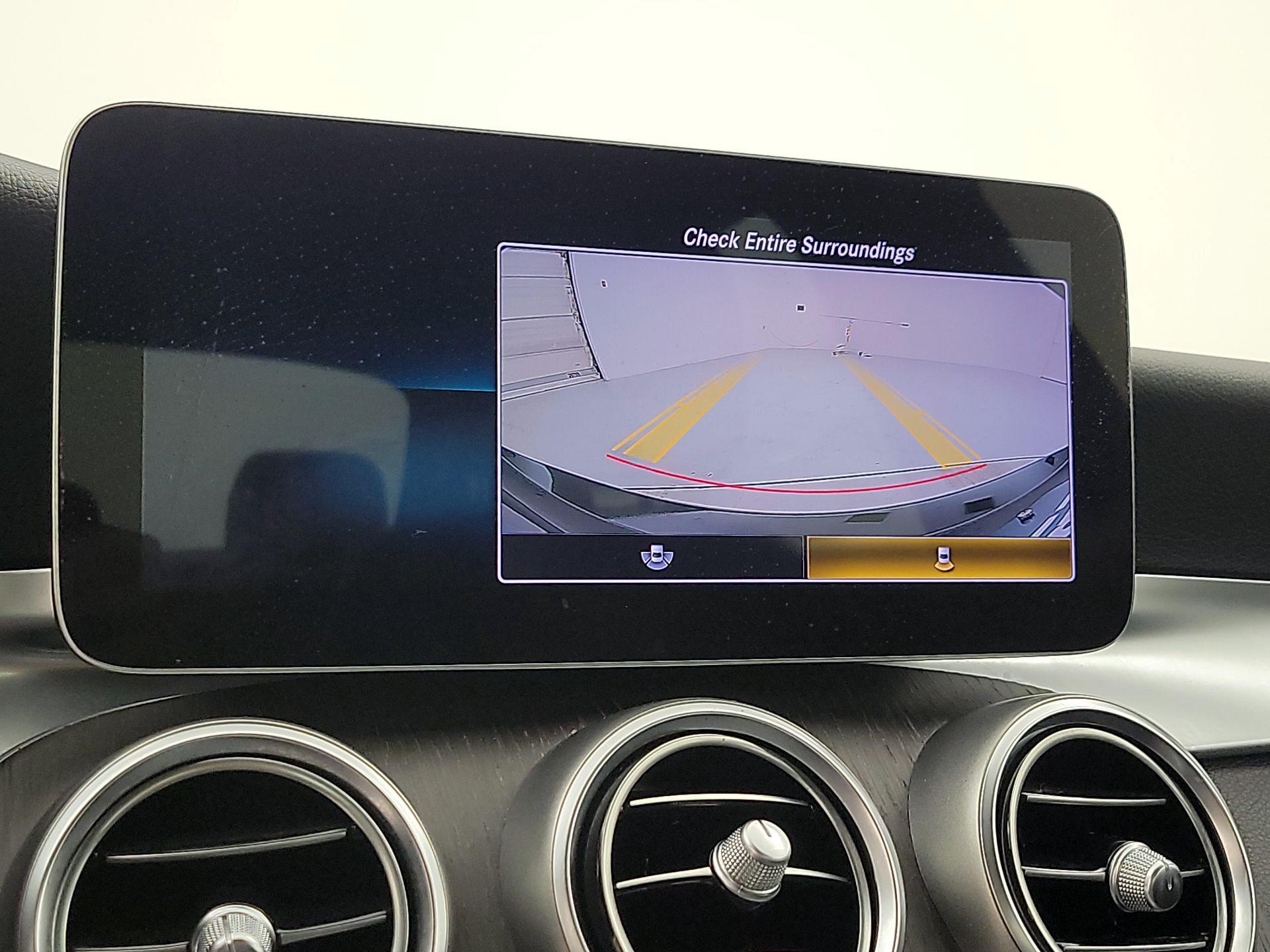 Thumbnail: 2021 Mercedes-Benz C-Class - 14