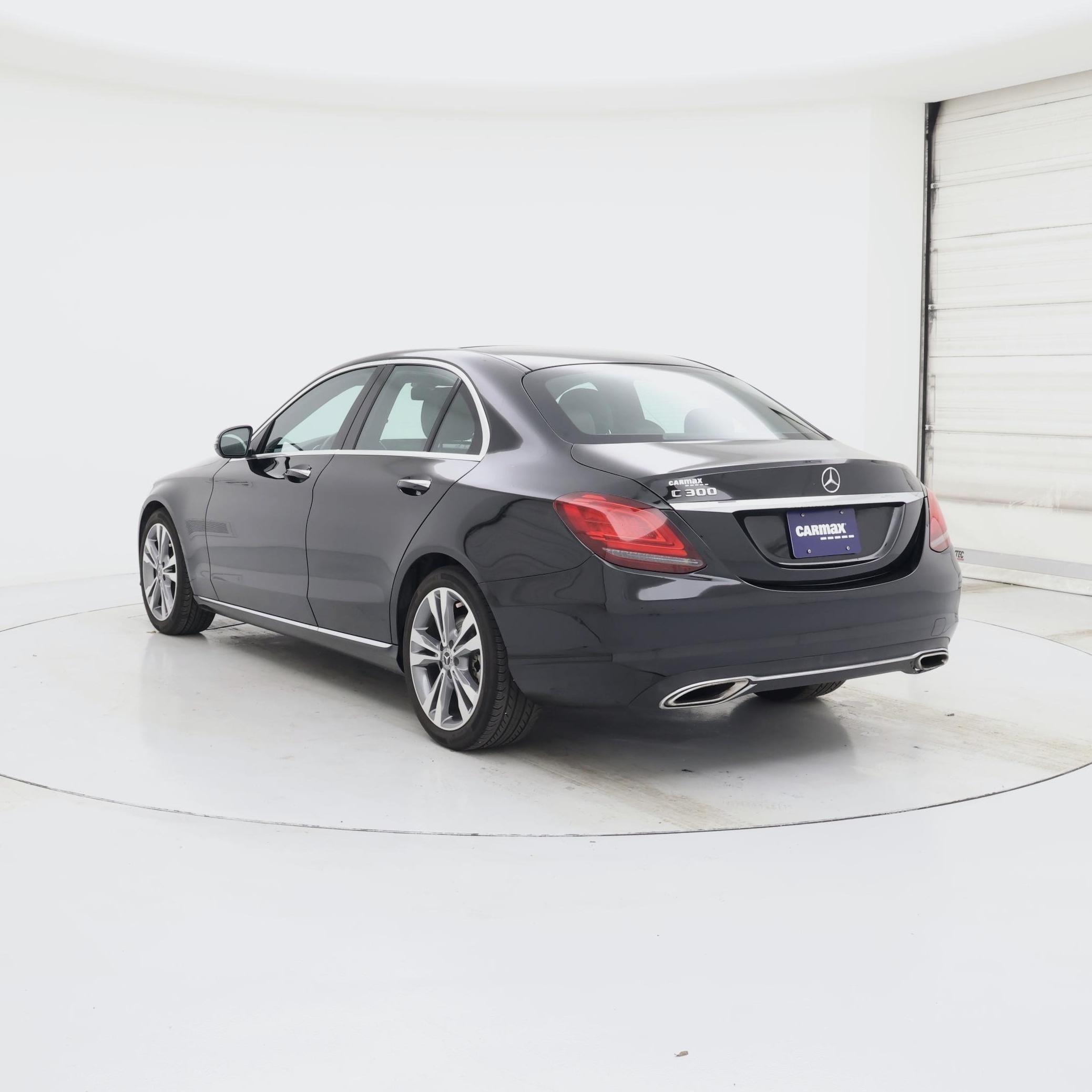 Thumbnail: 2021 Mercedes-Benz C-Class - 2